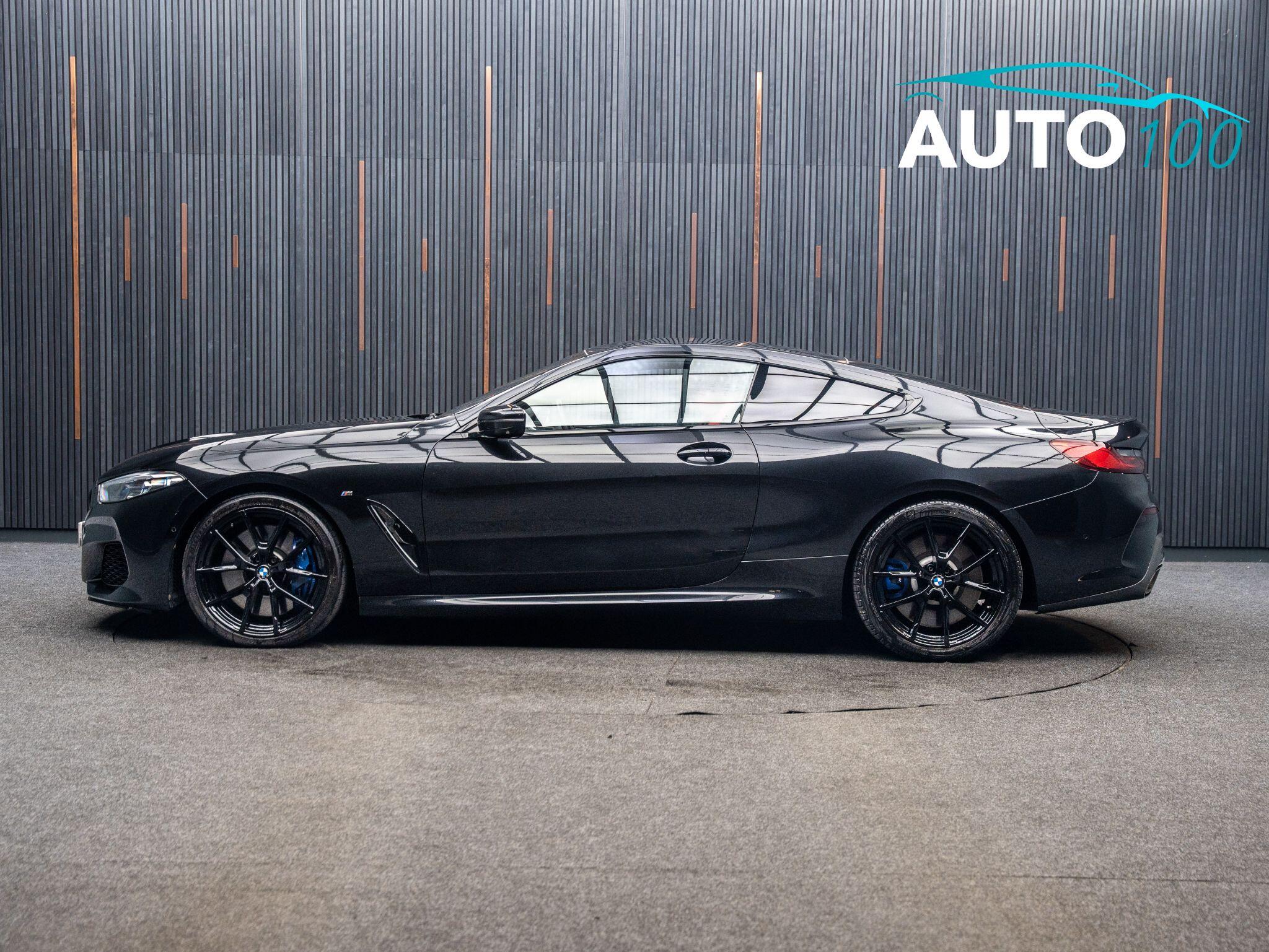 BMW 8 Series view 13