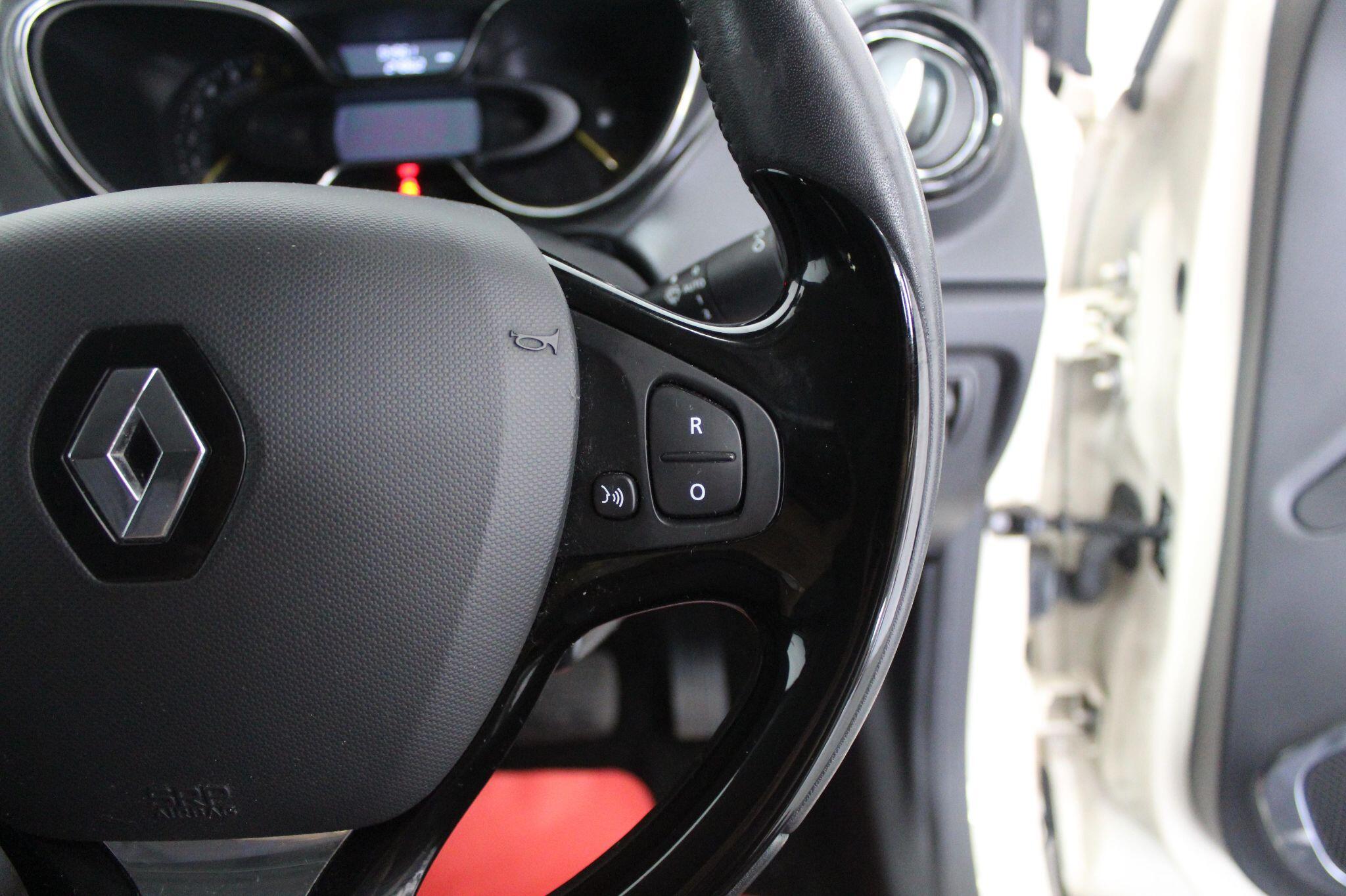 Renault Captur view 44