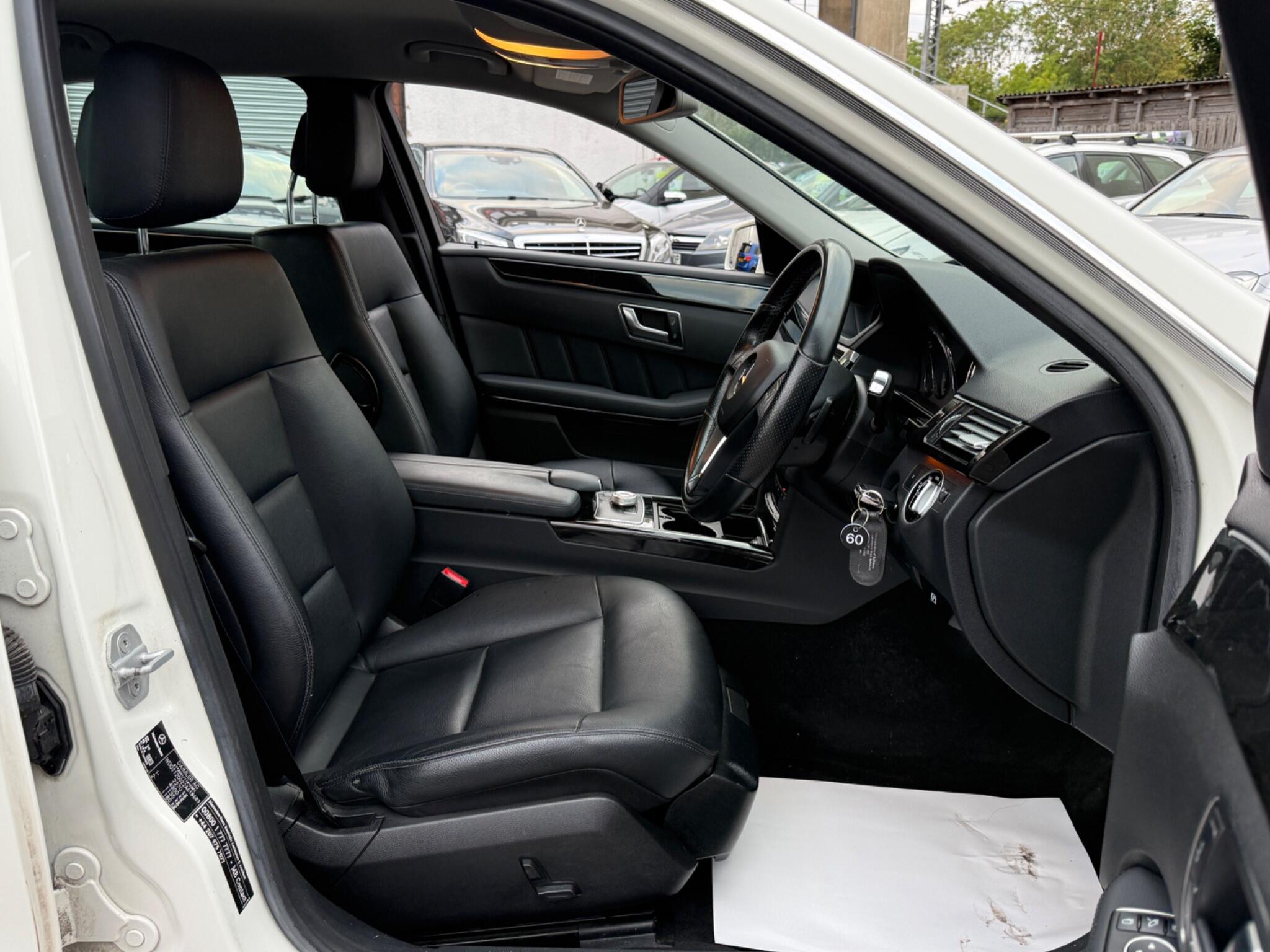 Mercedes-Benz E Class - Image 27
