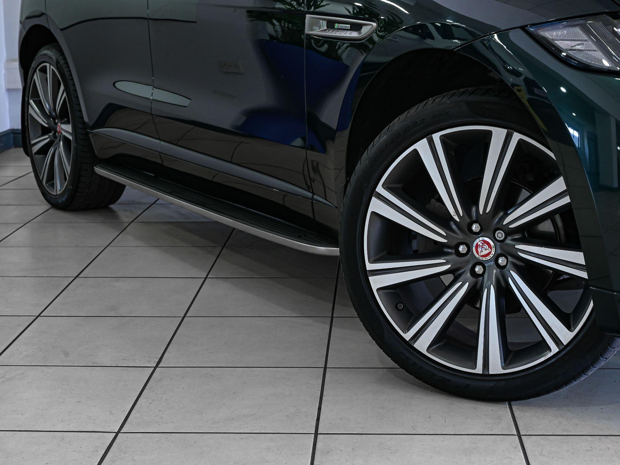 Jaguar F-Pace view 7
