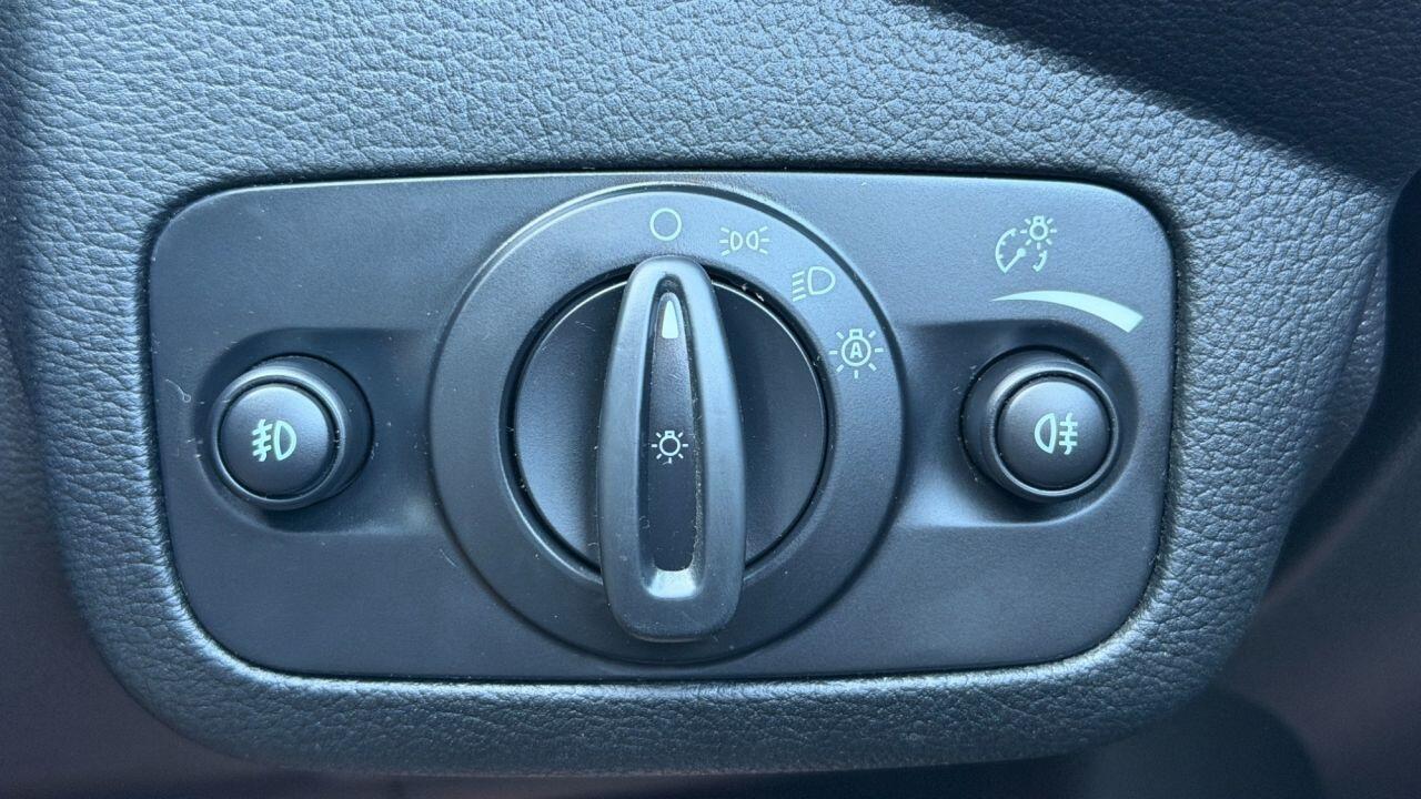Ford Kuga view 34