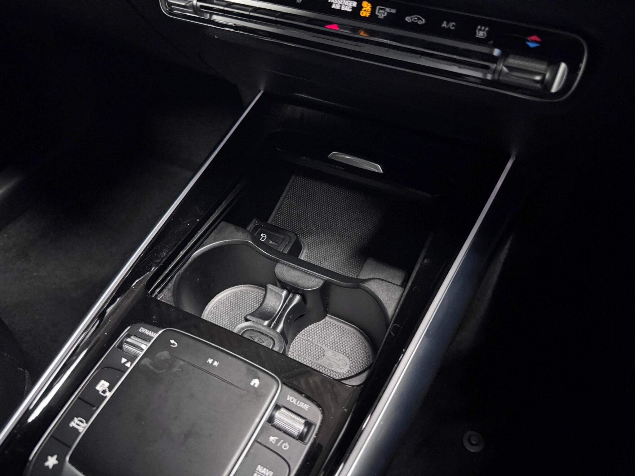 Mercedes-Benz Eqa view 37