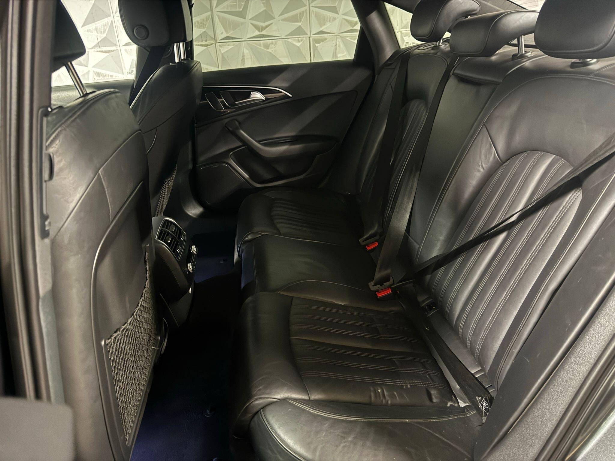 Audi A6 view 18