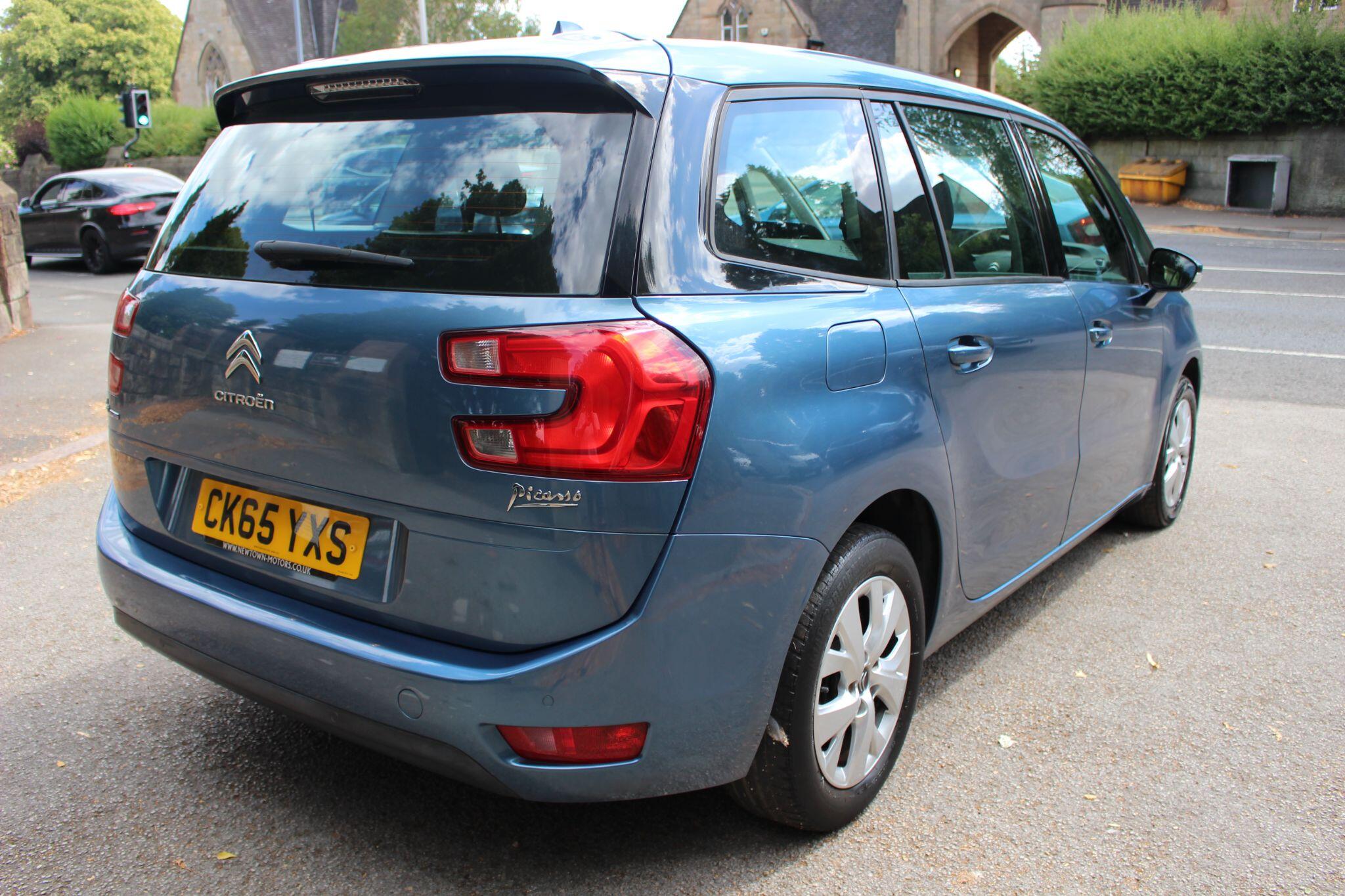 Citroen Grand C4 Picasso view 3