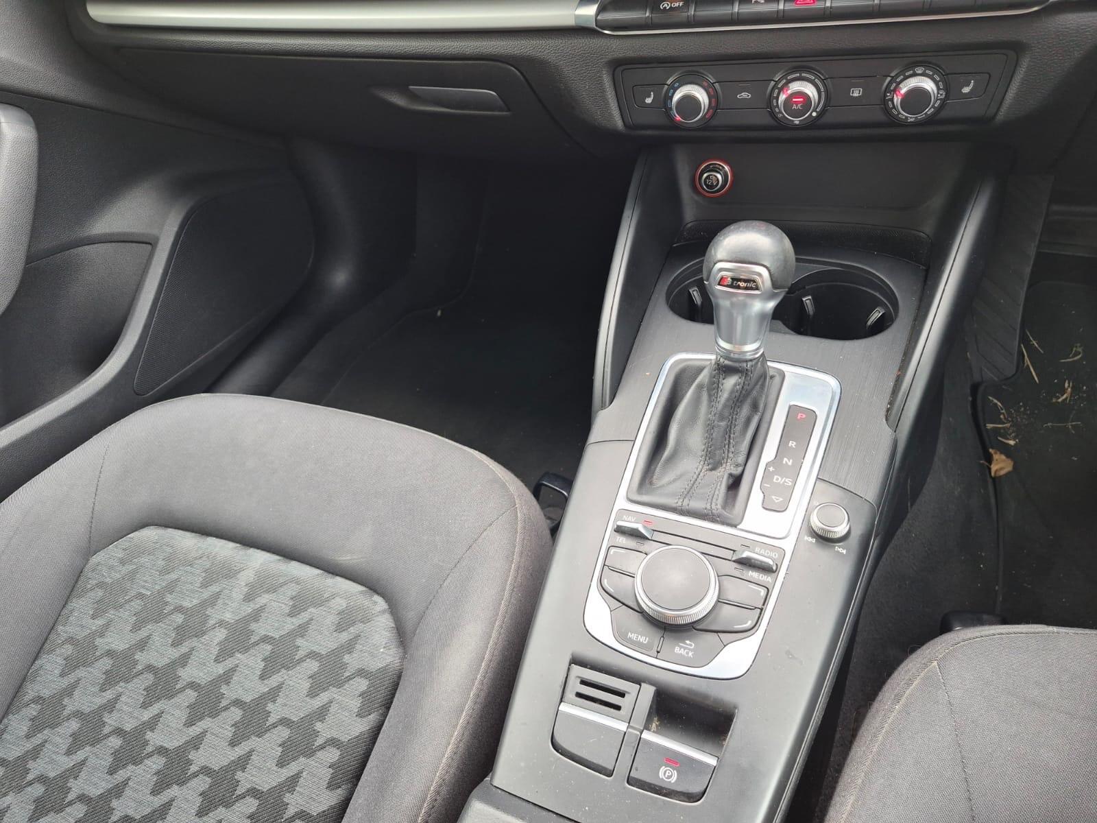 Audi A3 view 4