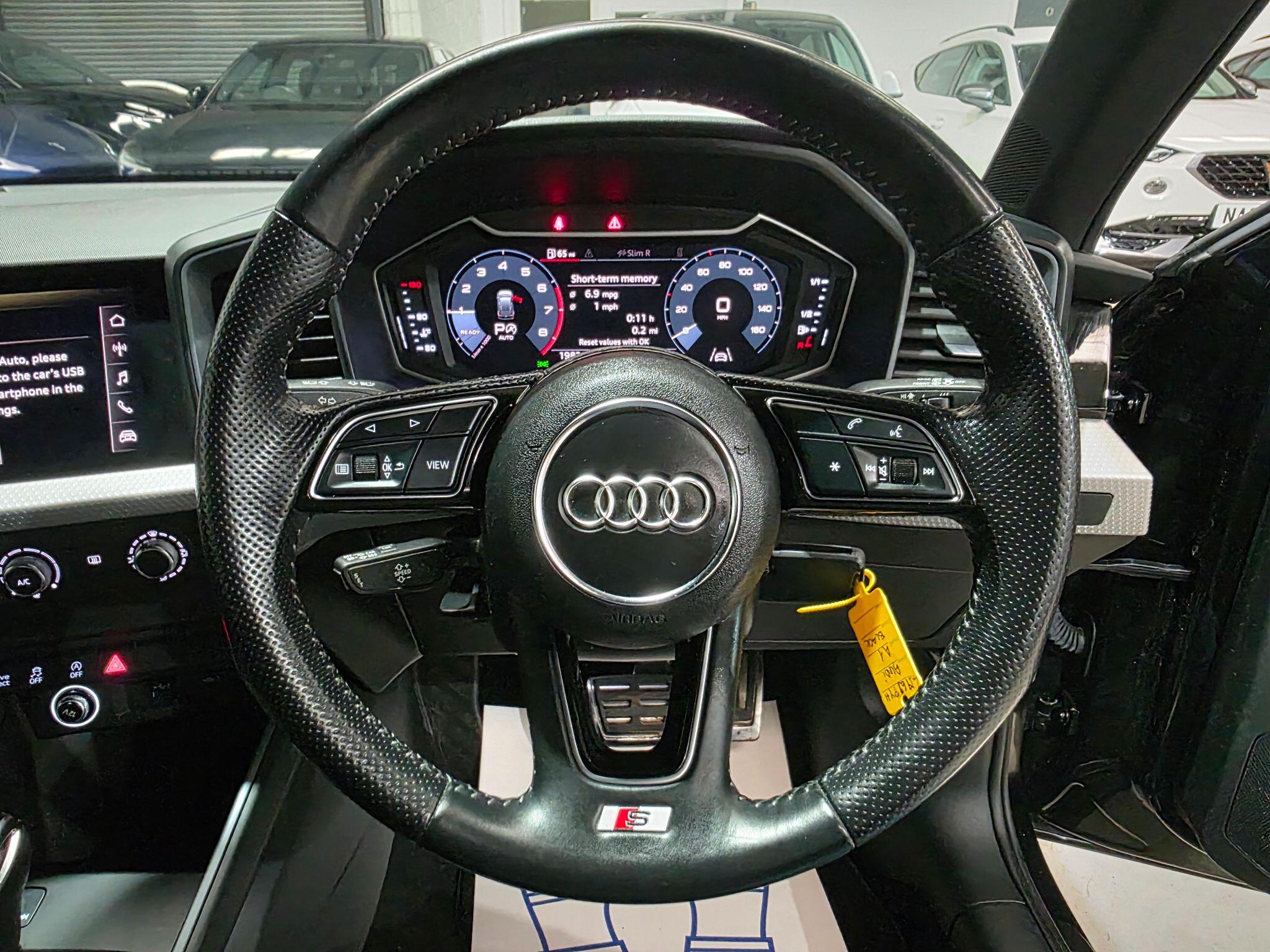 Audi A1 view 14