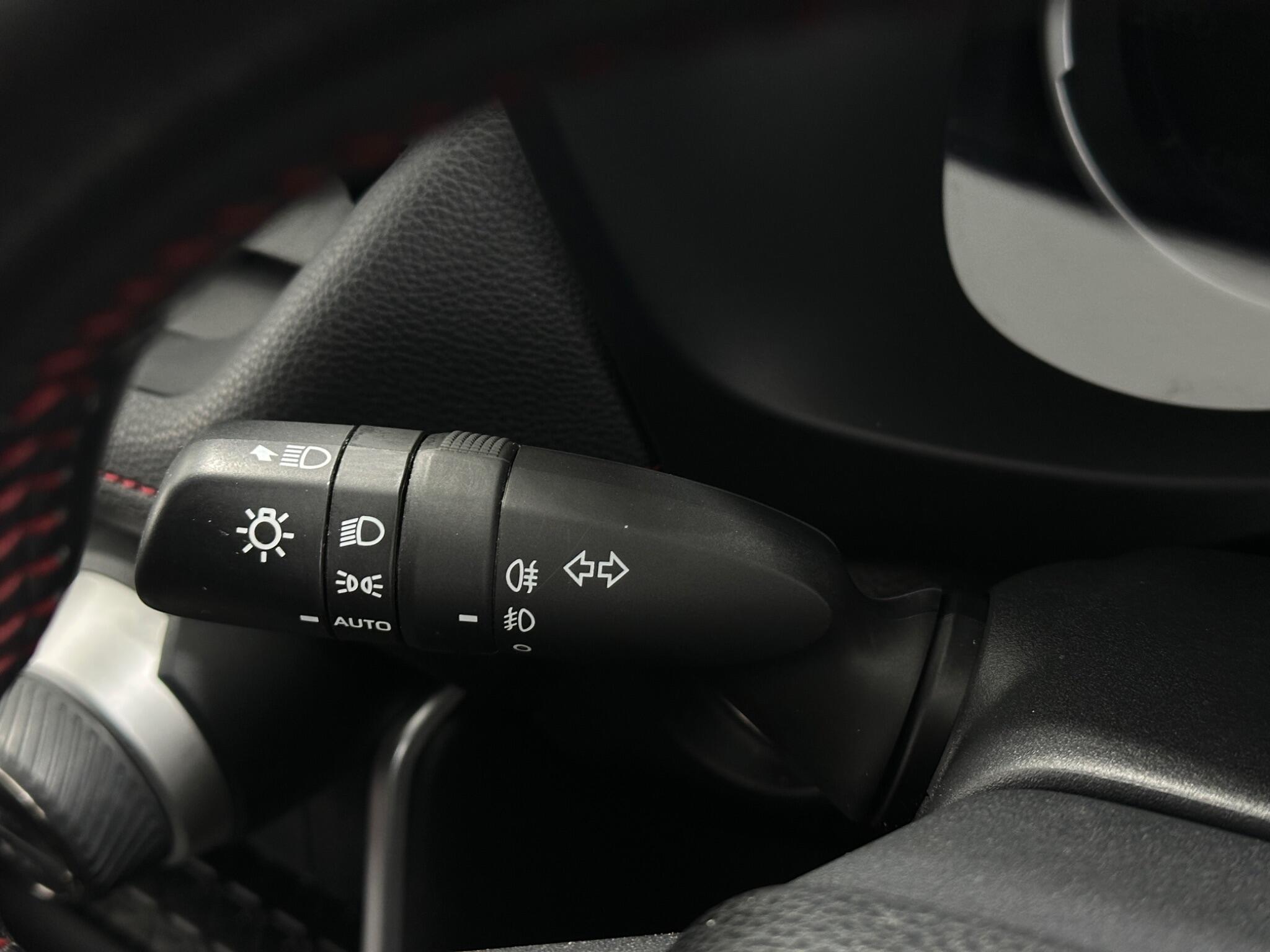 Toyota Rav4 view 14