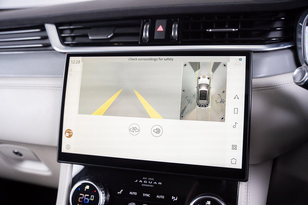 Jaguar F-Pace view 41