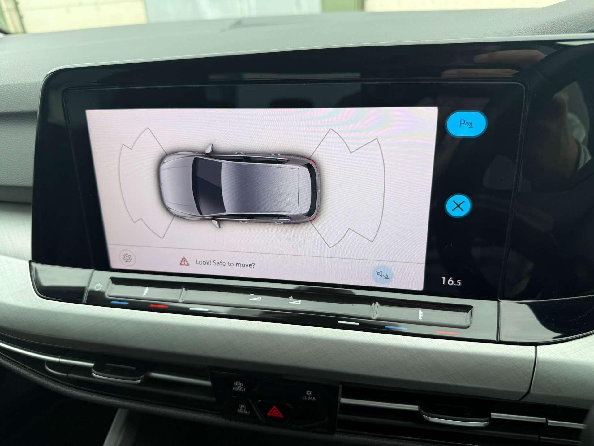 Volkswagen Golf view 32