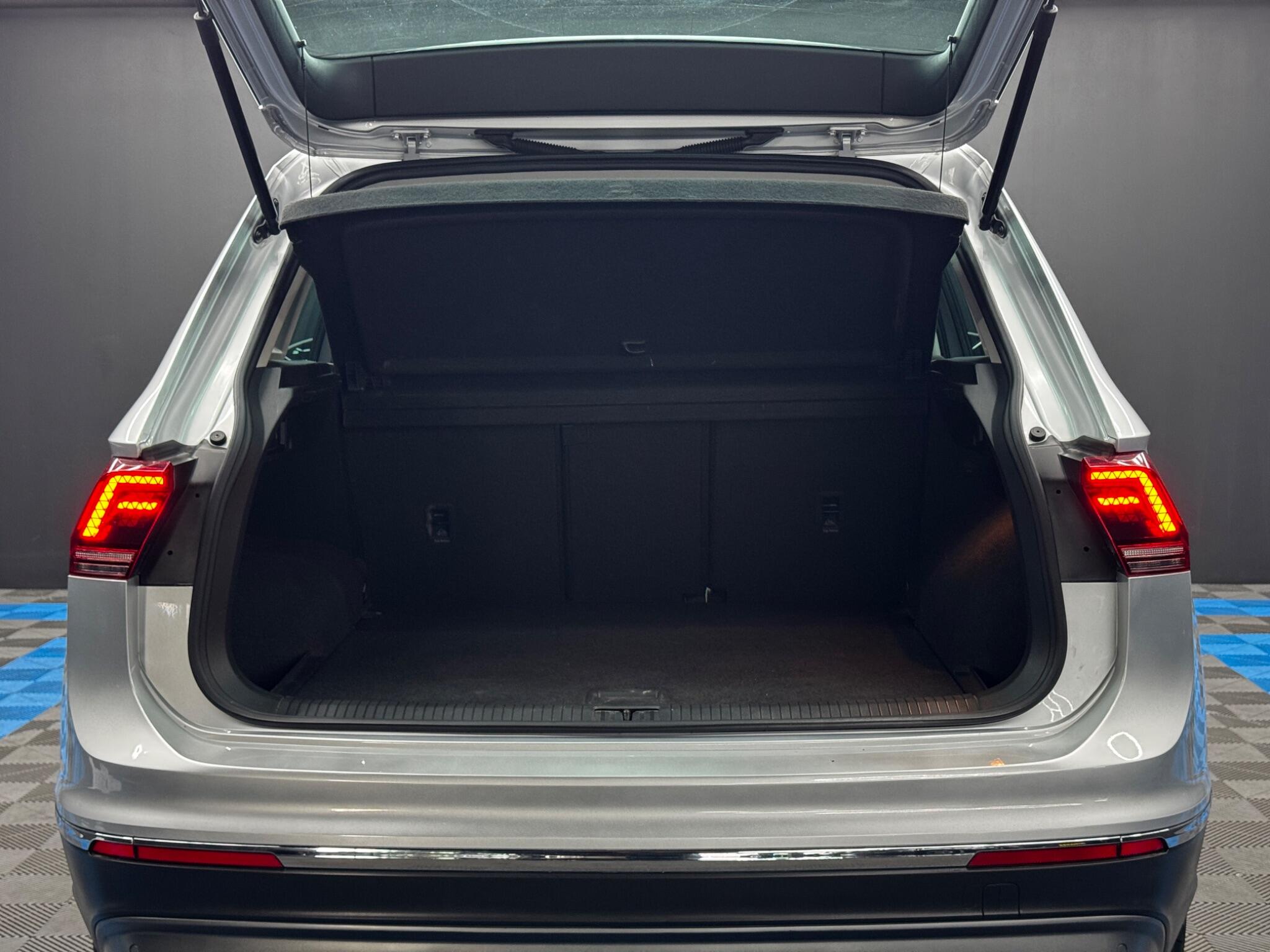 Volkswagen Tiguan view 41