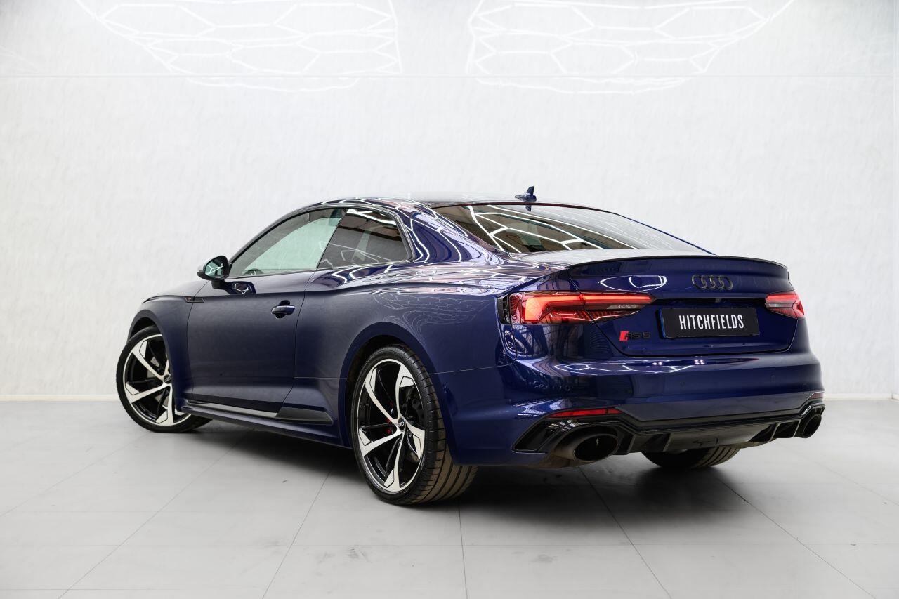Audi RS5 view 8