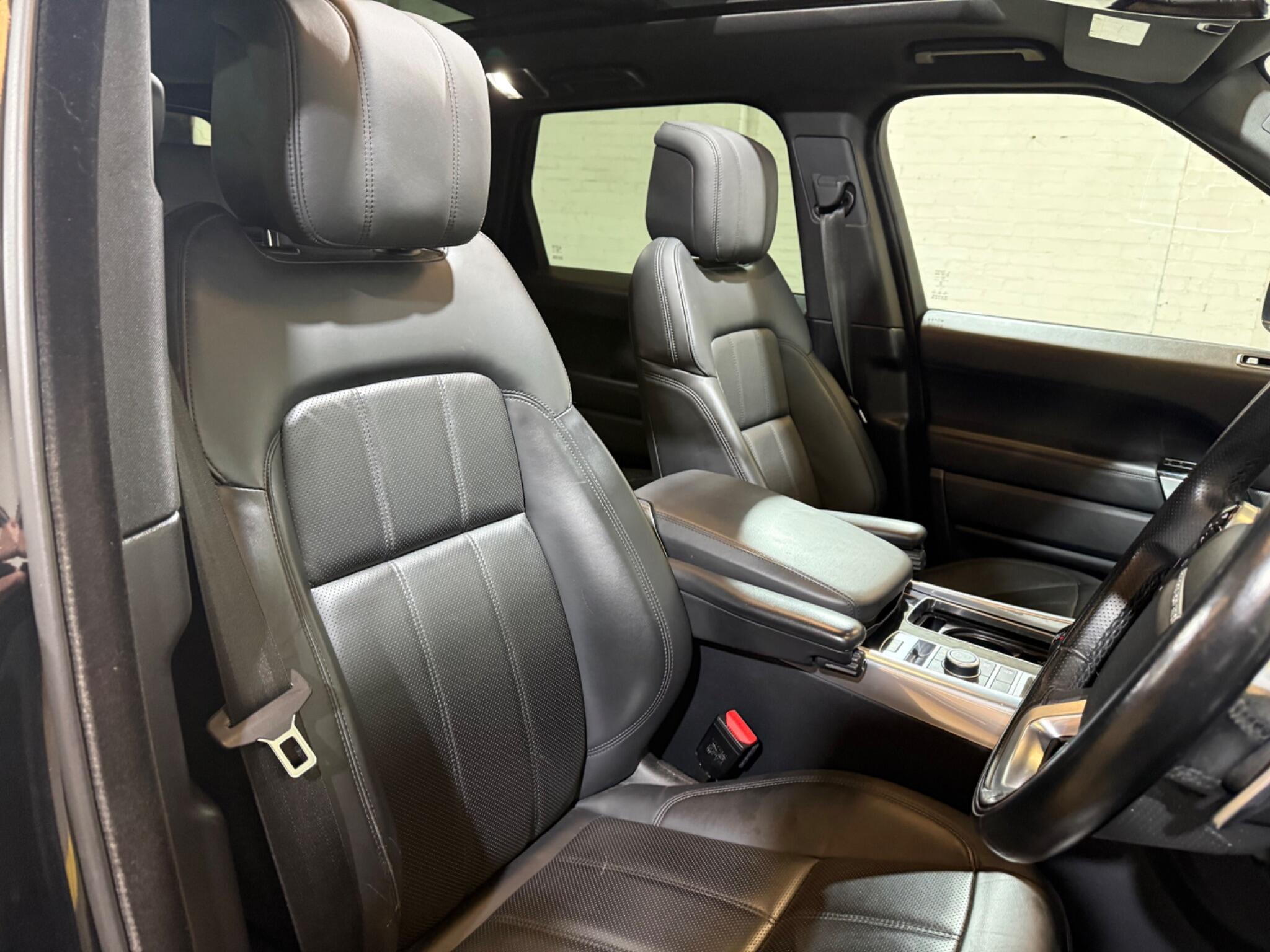 Land Rover Range Rover Sport view 23