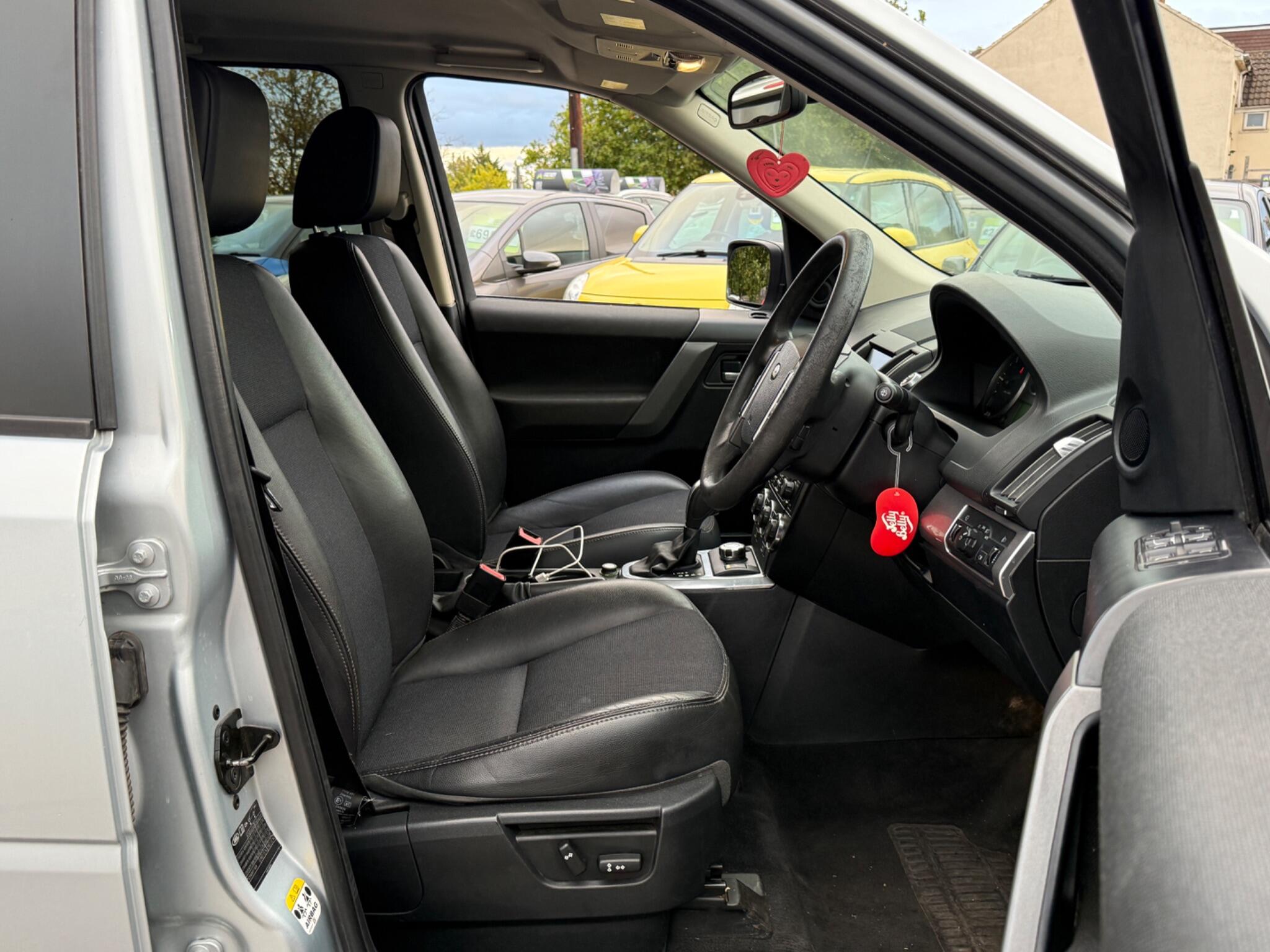 Land Rover Freelander 2 - Image 9