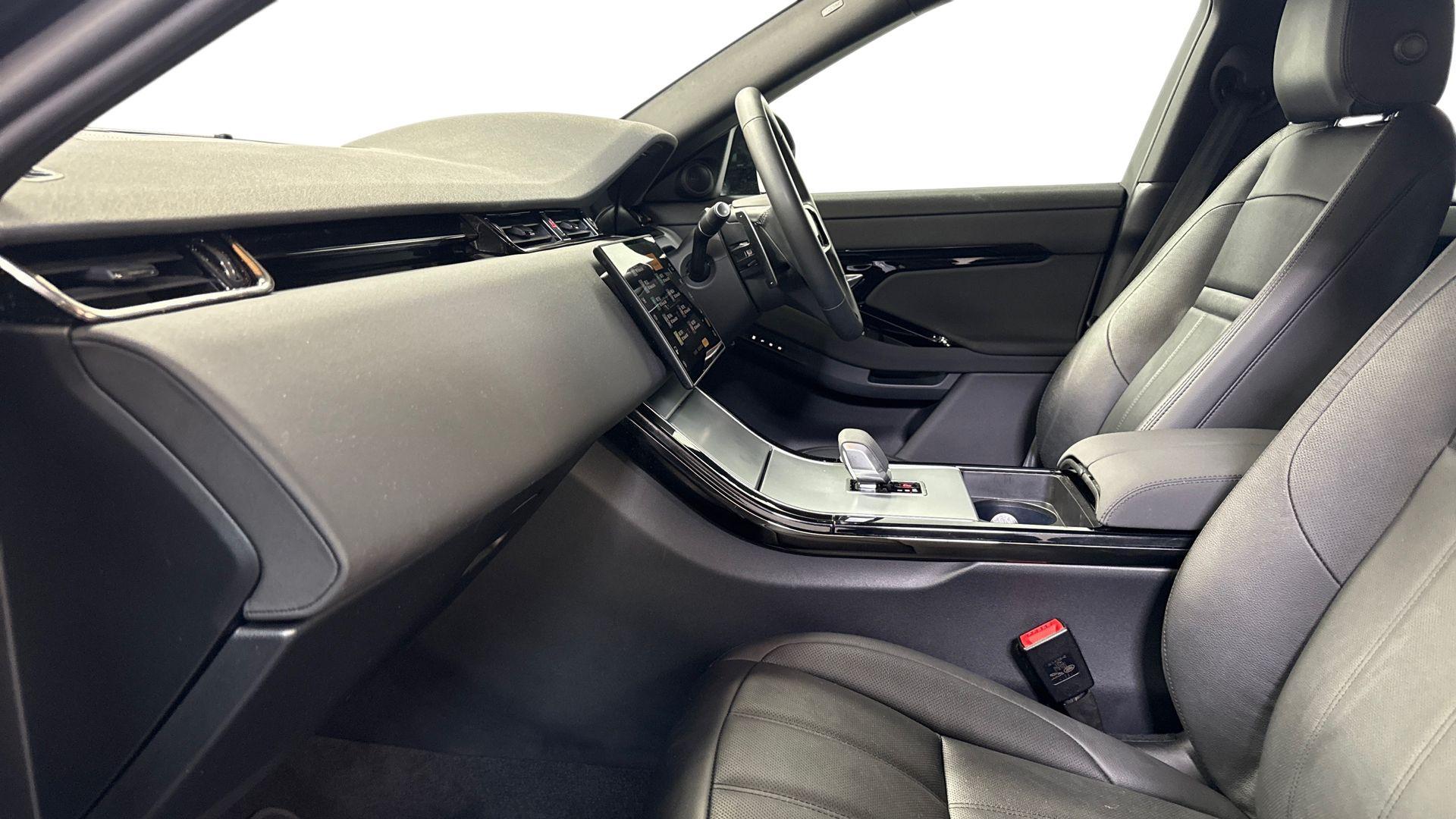 Land Rover Range Rover Evoque view 3