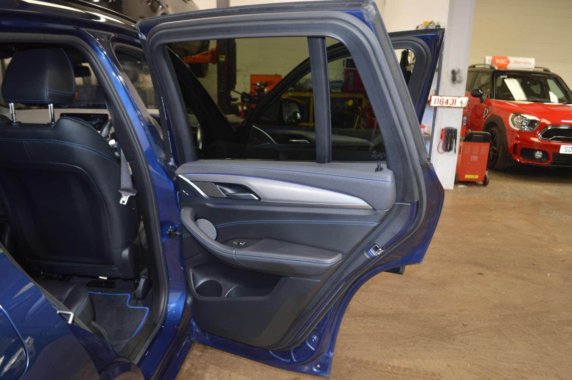 BMW X3 view 48