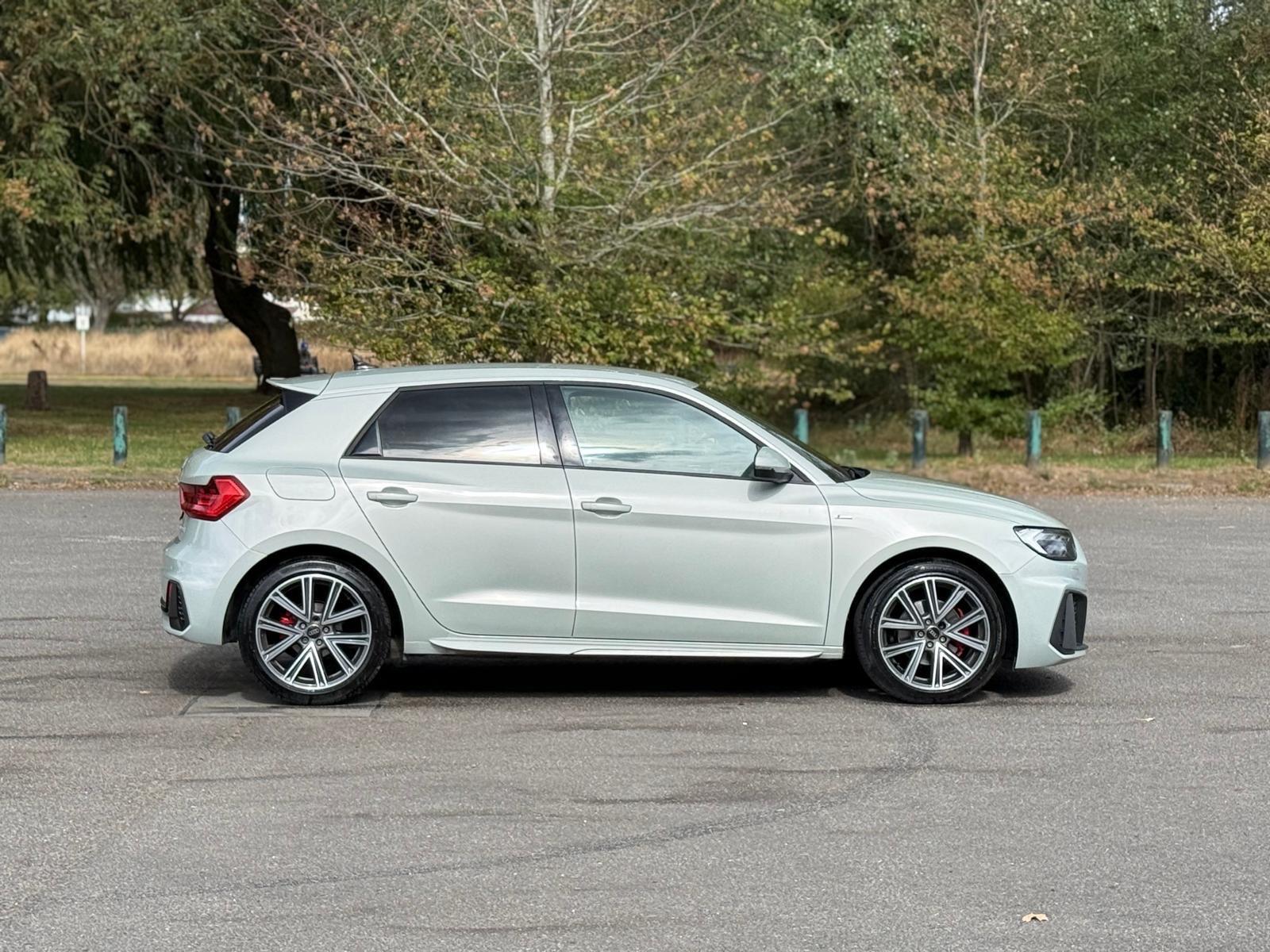 Audi A1 view 9