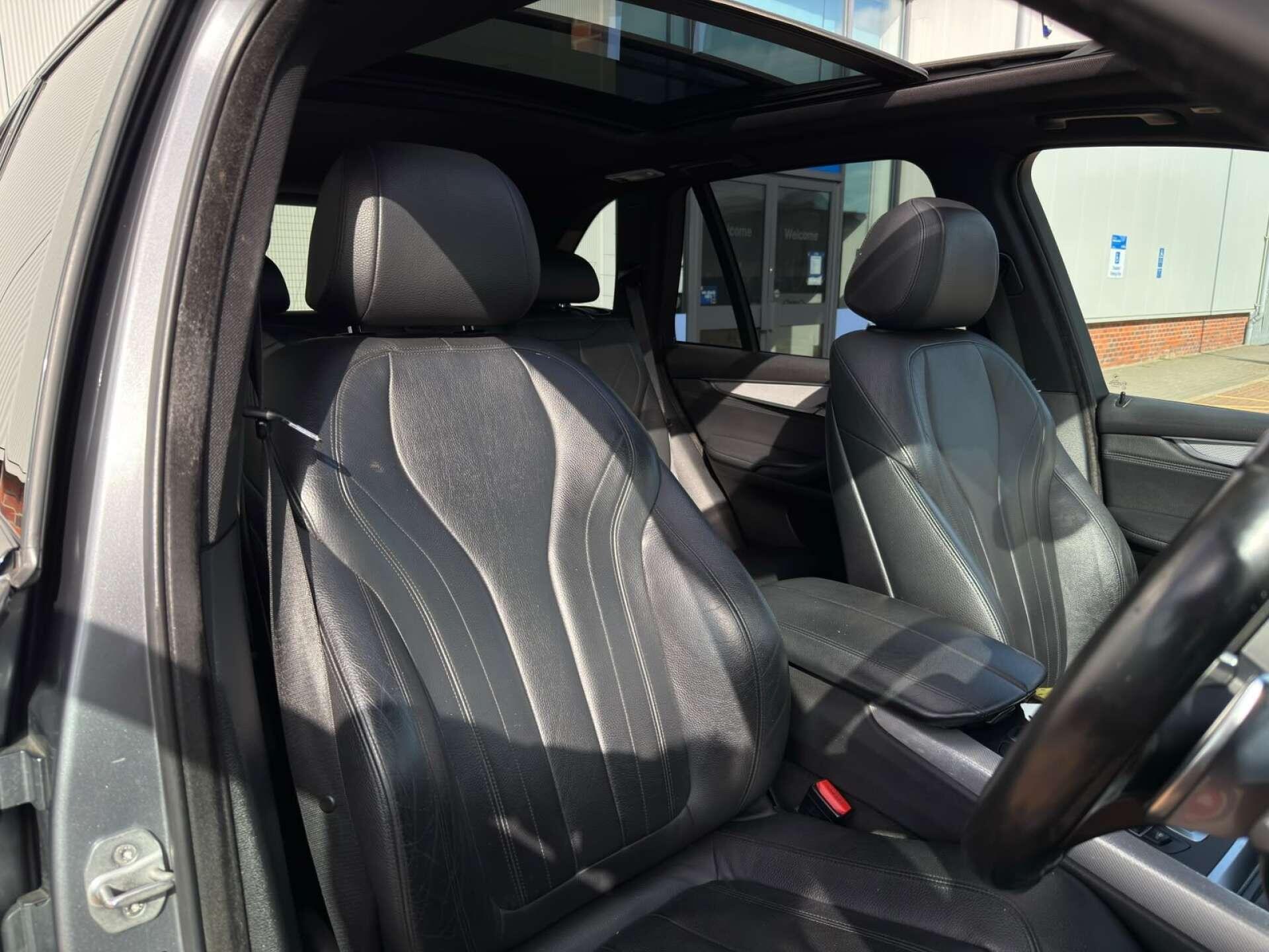 BMW X5 X5 view 16