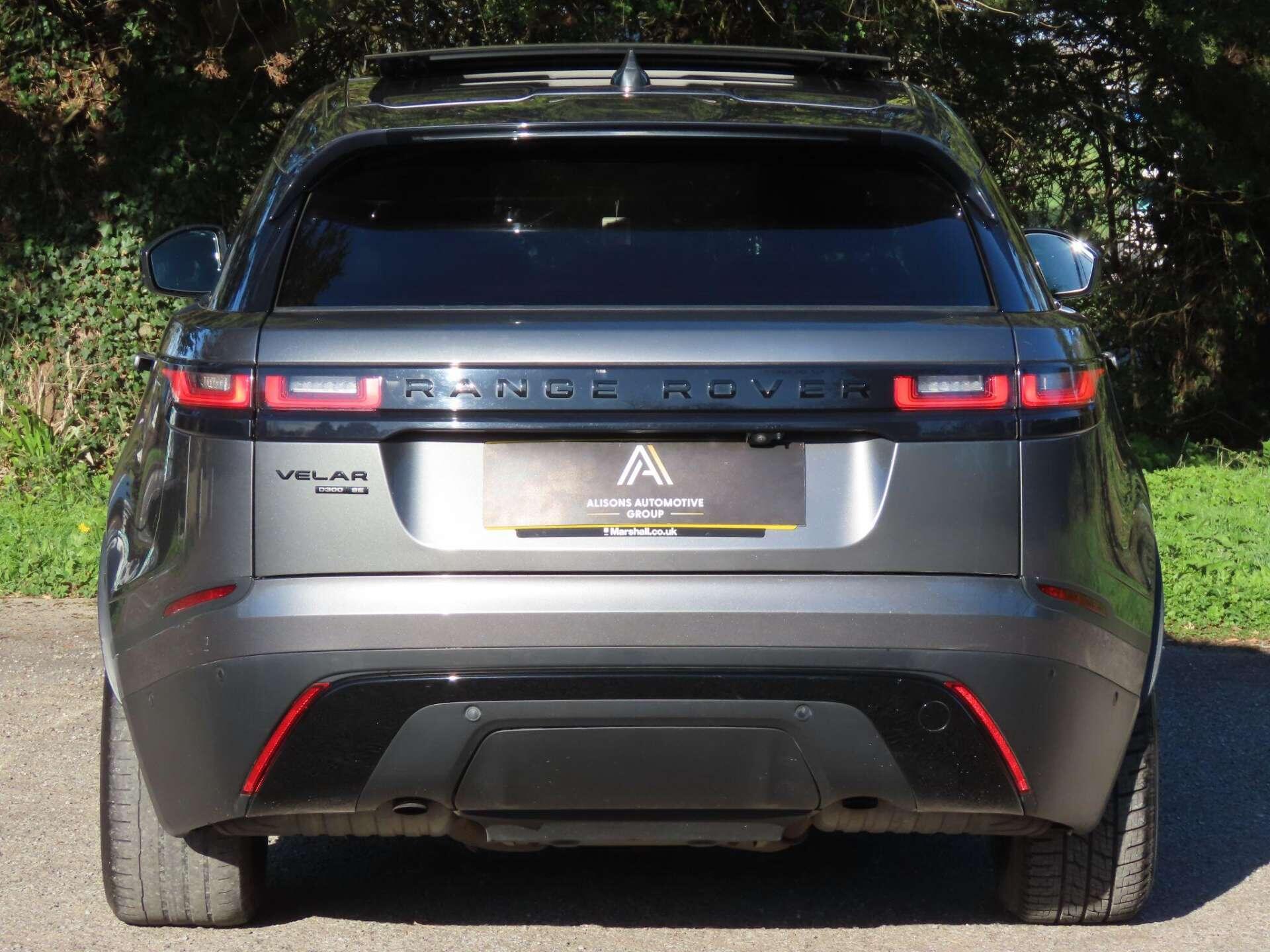 Land Rover Range Rover Velar view 6