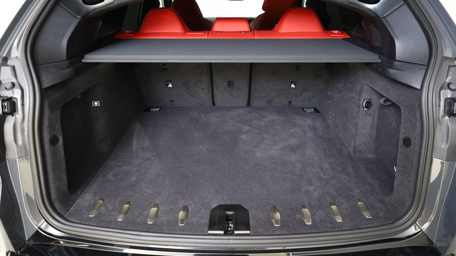 BMW XM view 13