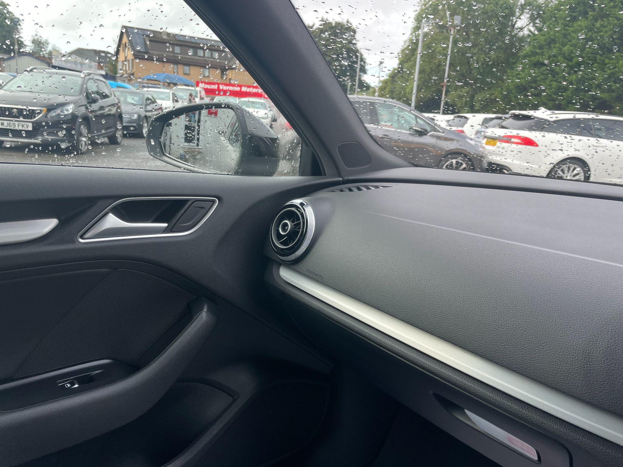 Audi A3 view 27
