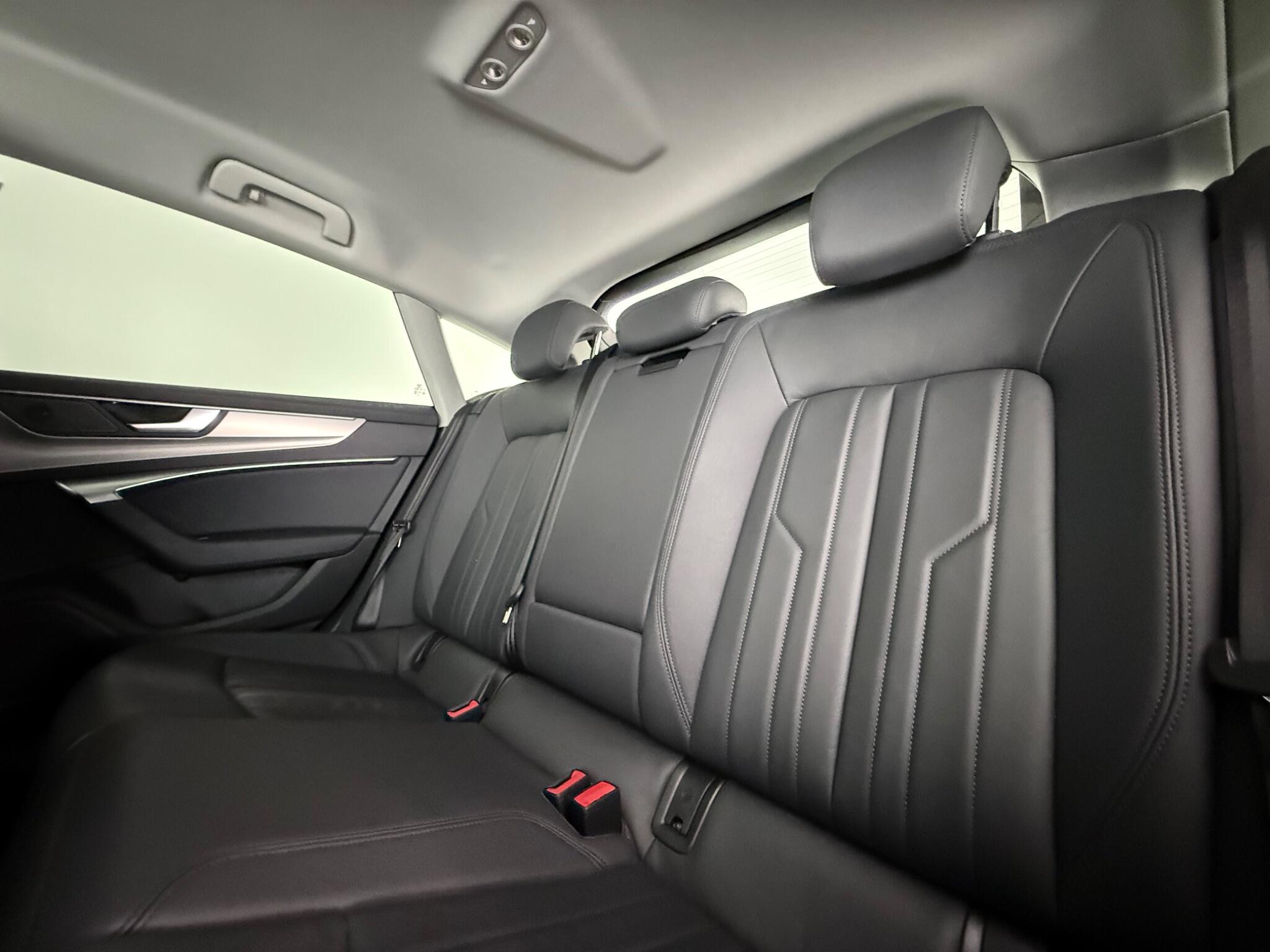 Audi A7 view 31