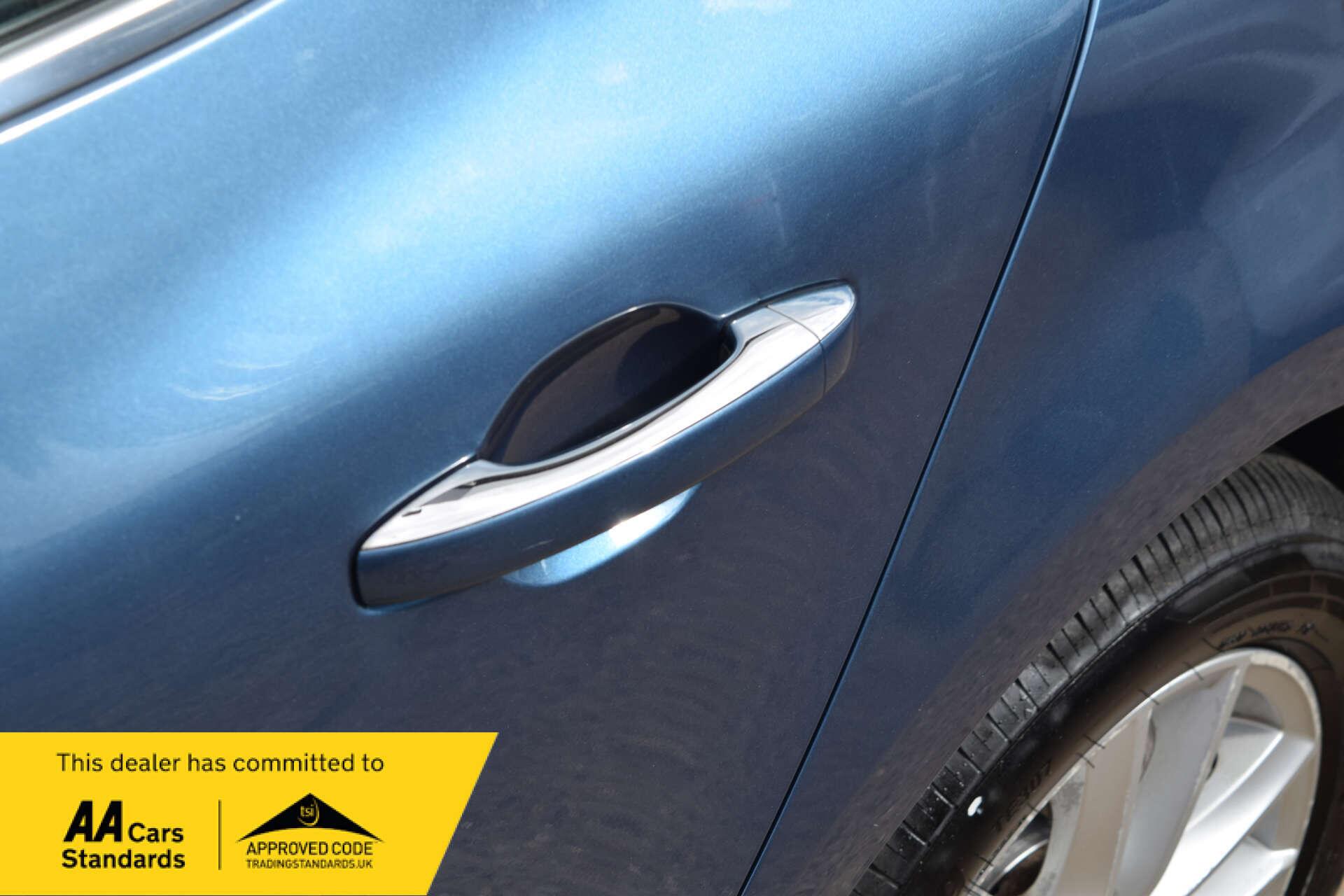 Renault Megane view 15