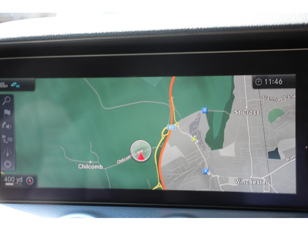 Mercedes-Benz E Class view 21