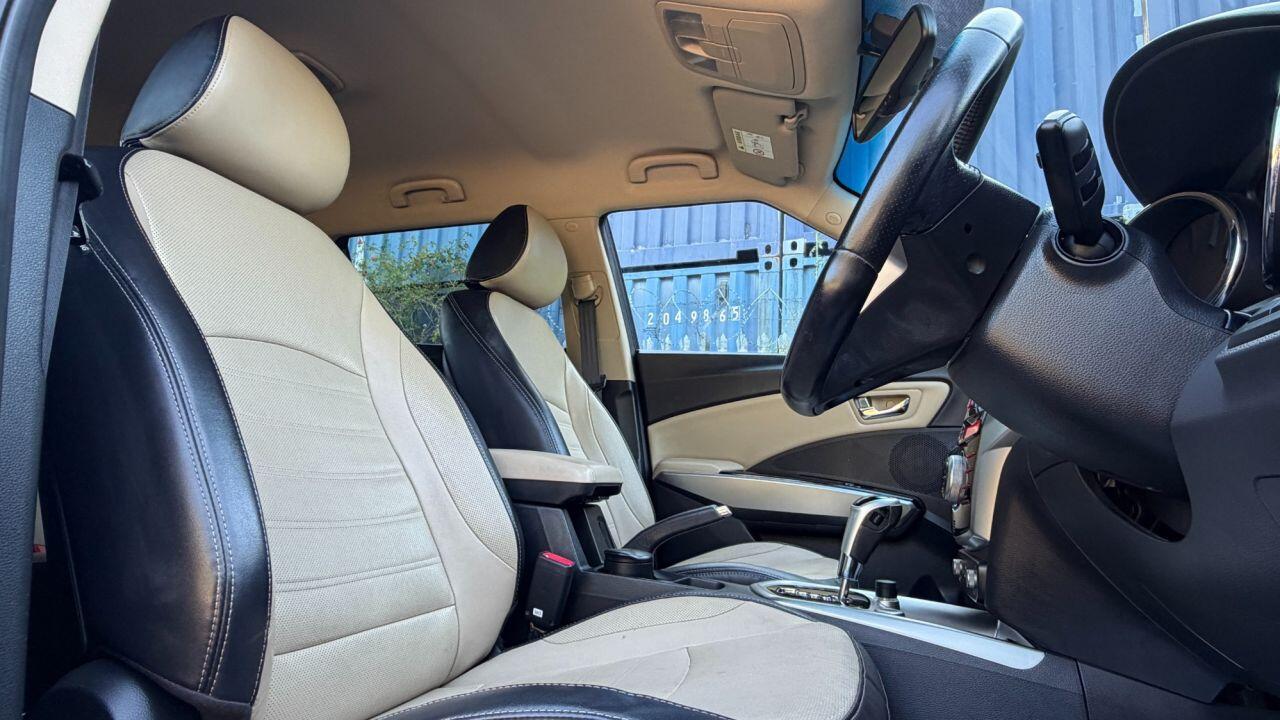 KGM Tivoli view 11