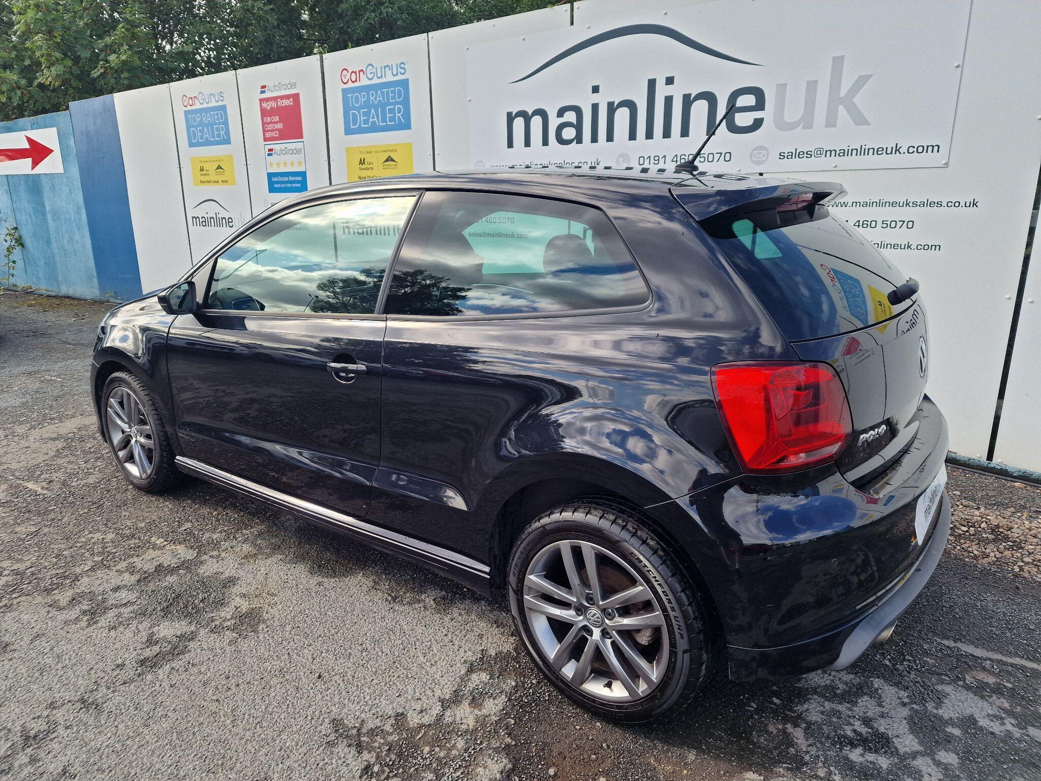 Volkswagen Polo view 5