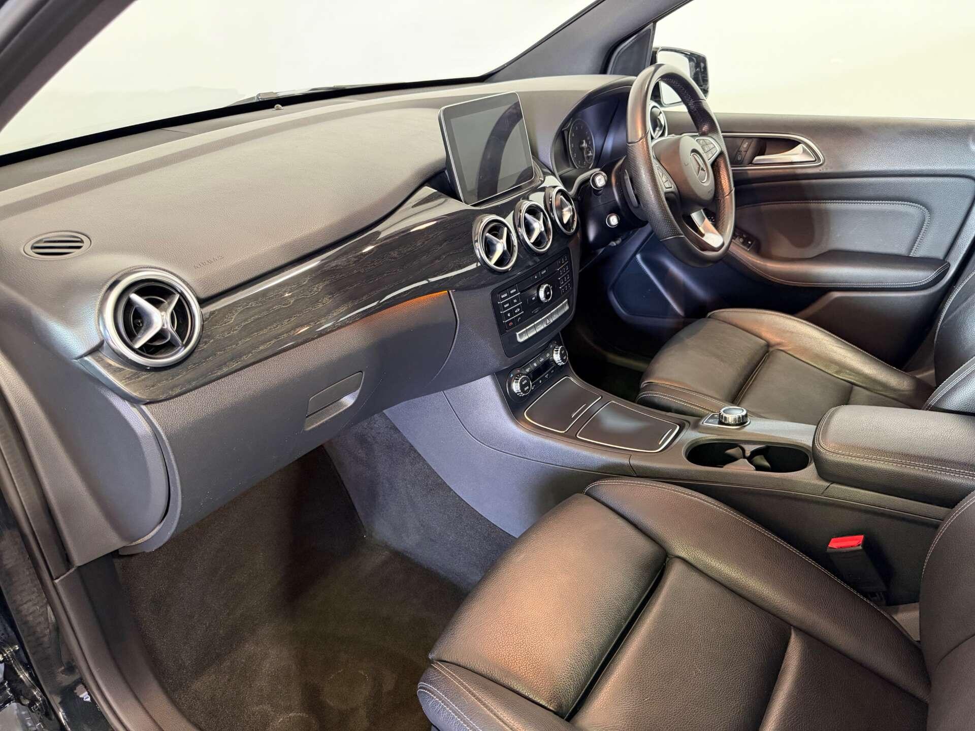 Mercedes-Benz B-Class view 64