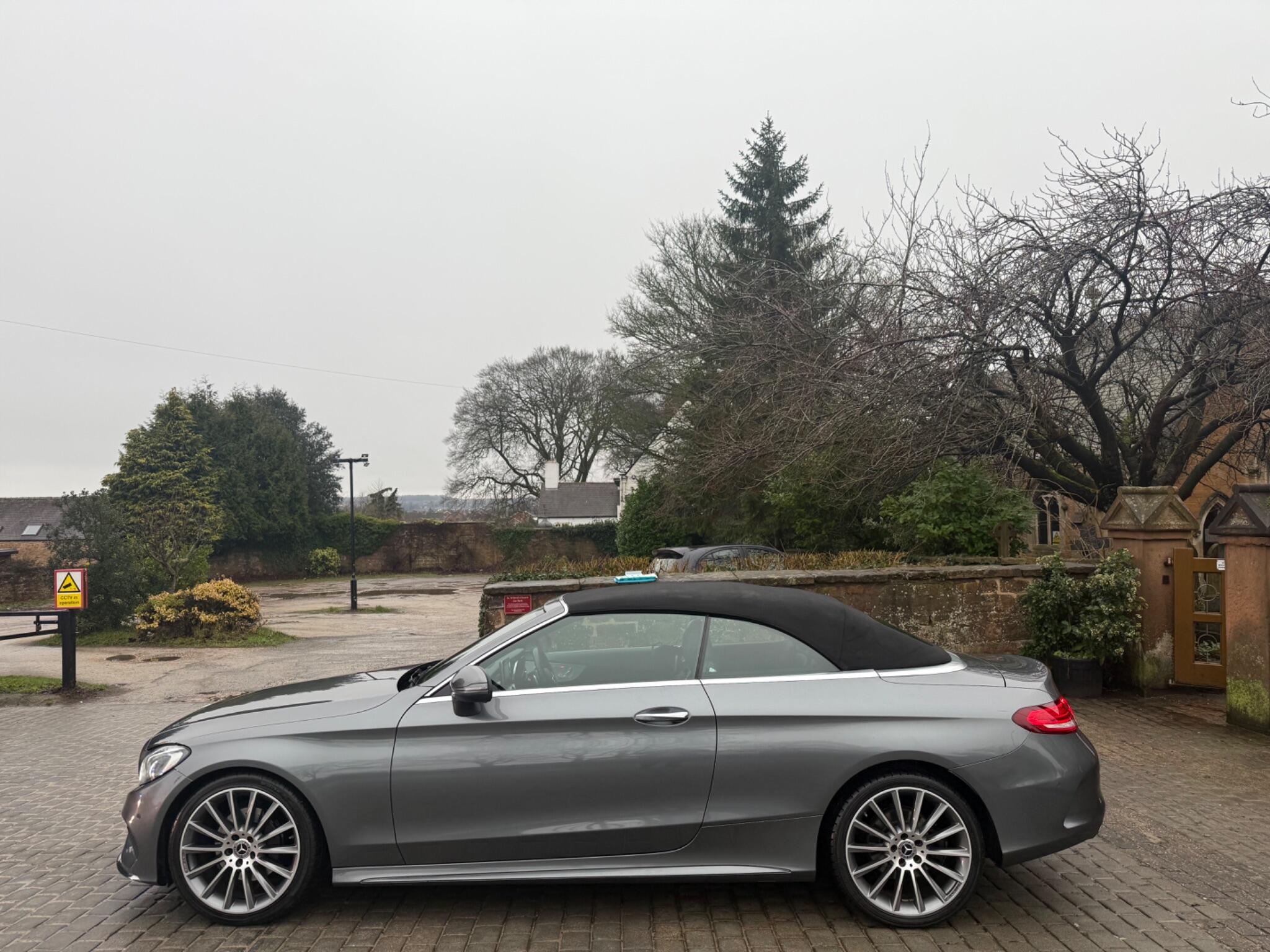 2018 Mercedes-Benz C Class image 11