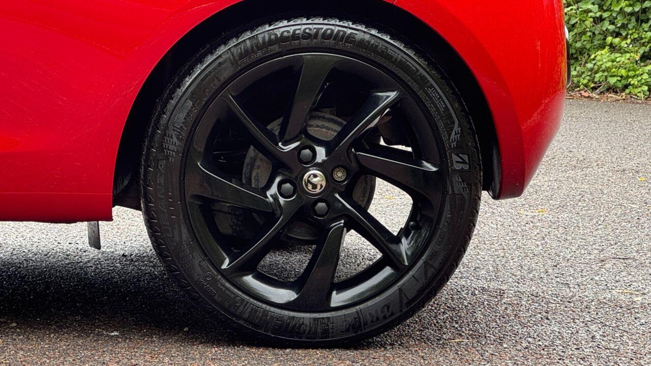 Vauxhall Adam view 32