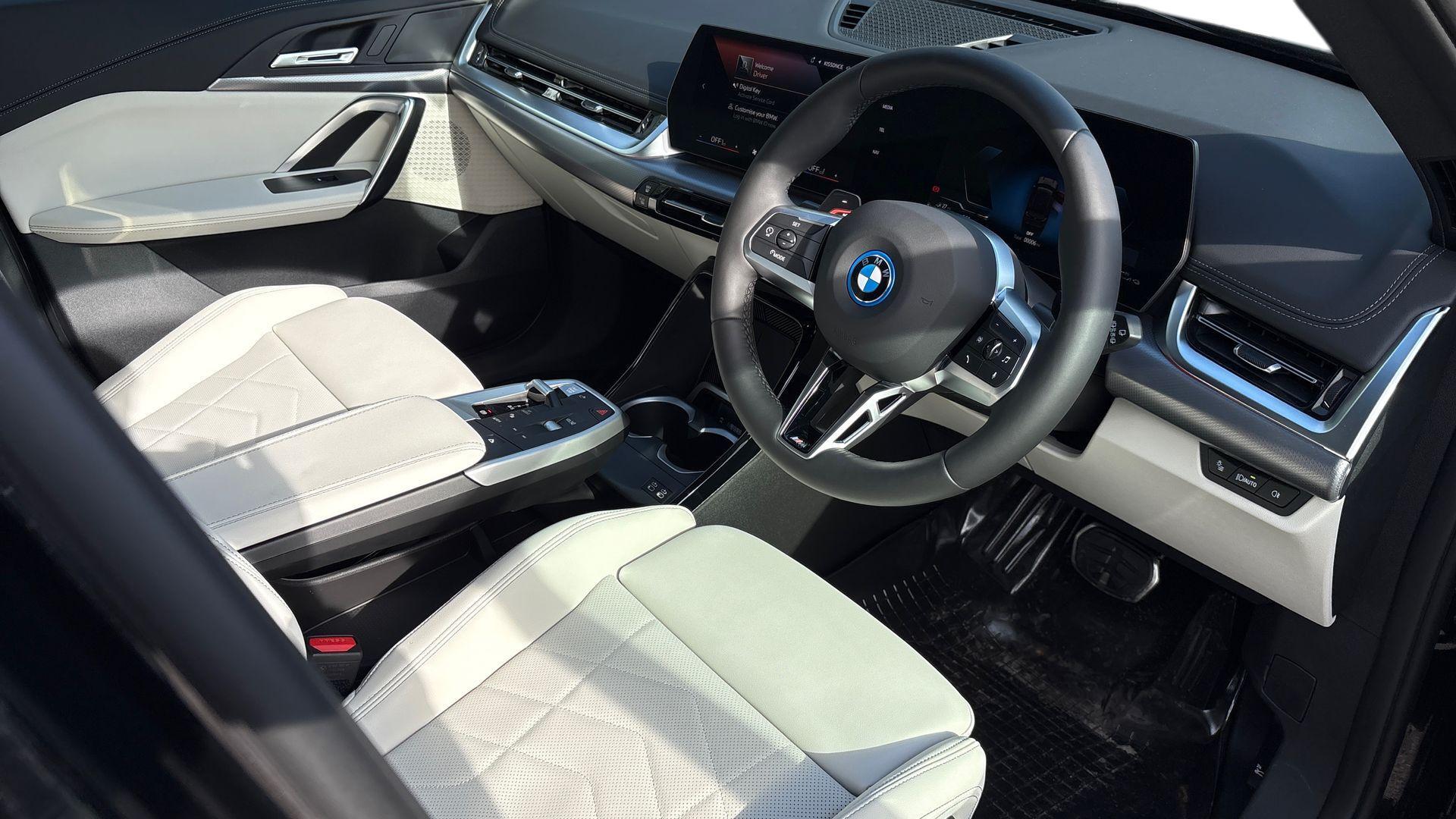 BMW X1 view 6