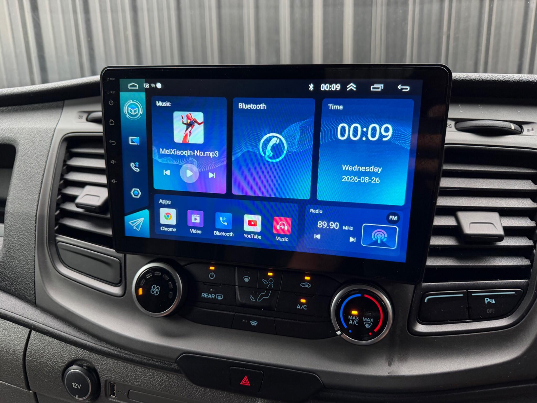 Ford Transit Custom view 22
