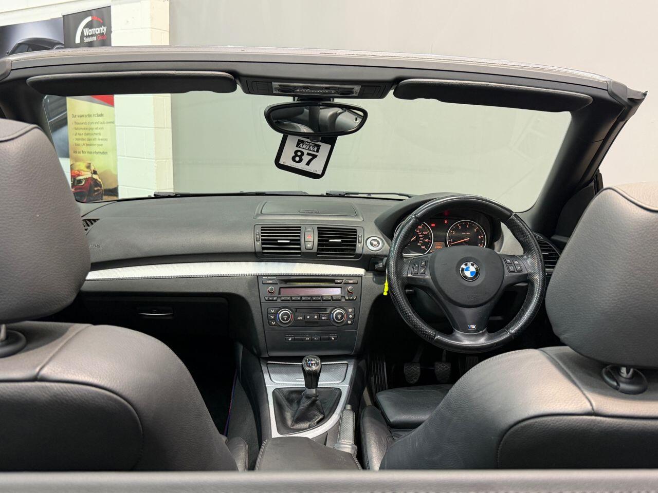 BMW 1 Series view 24