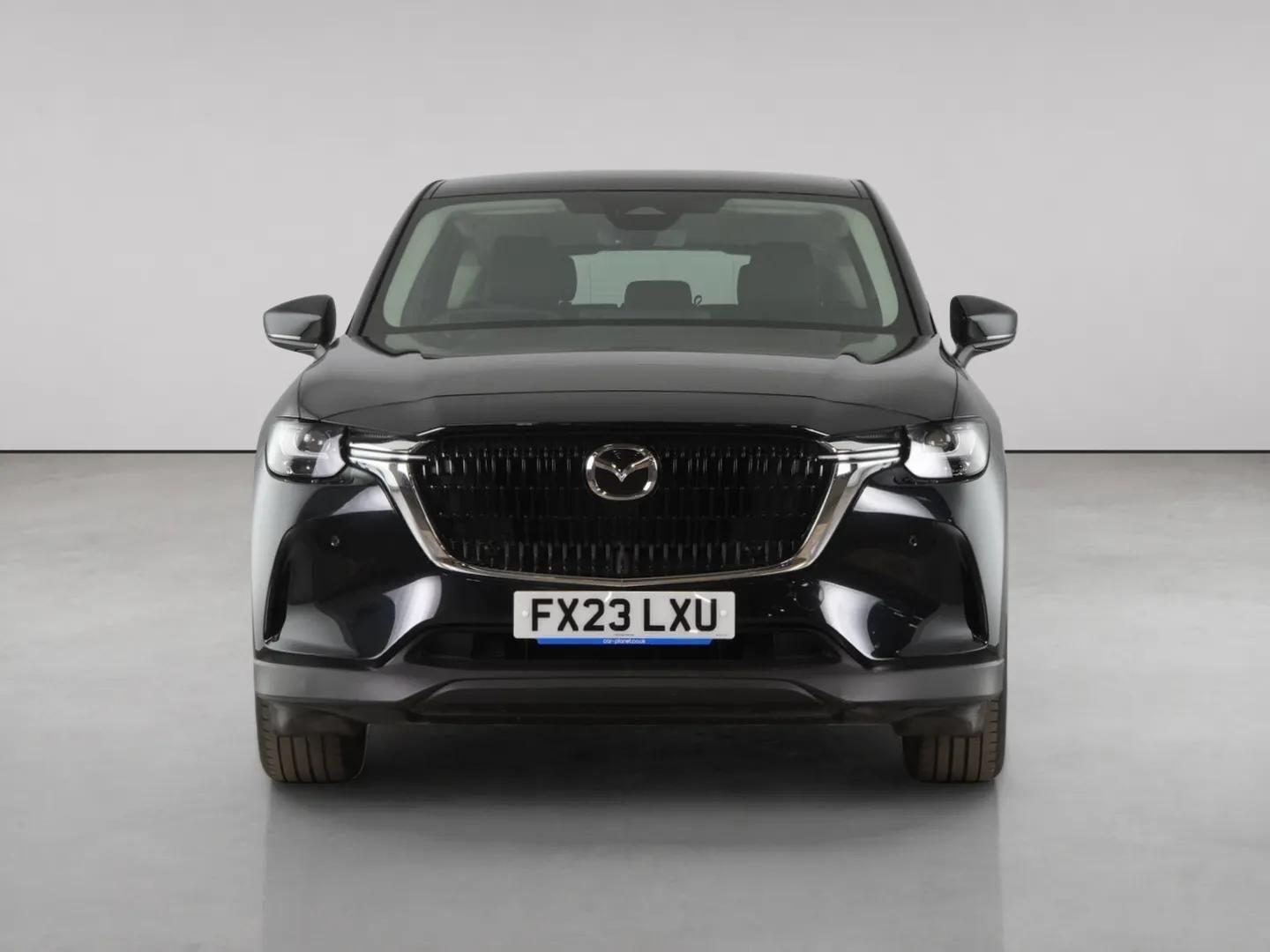 Mazda CX-60 view 5