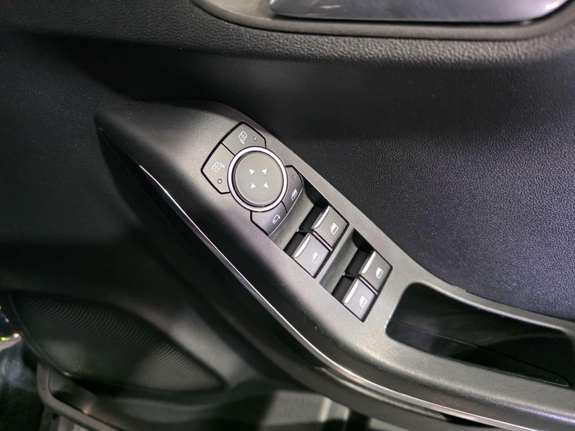 Ford Puma view 15