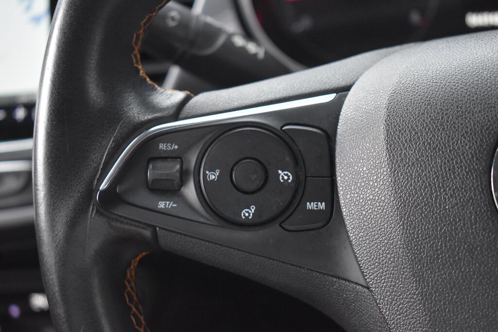 Vauxhall Crossland X view 53