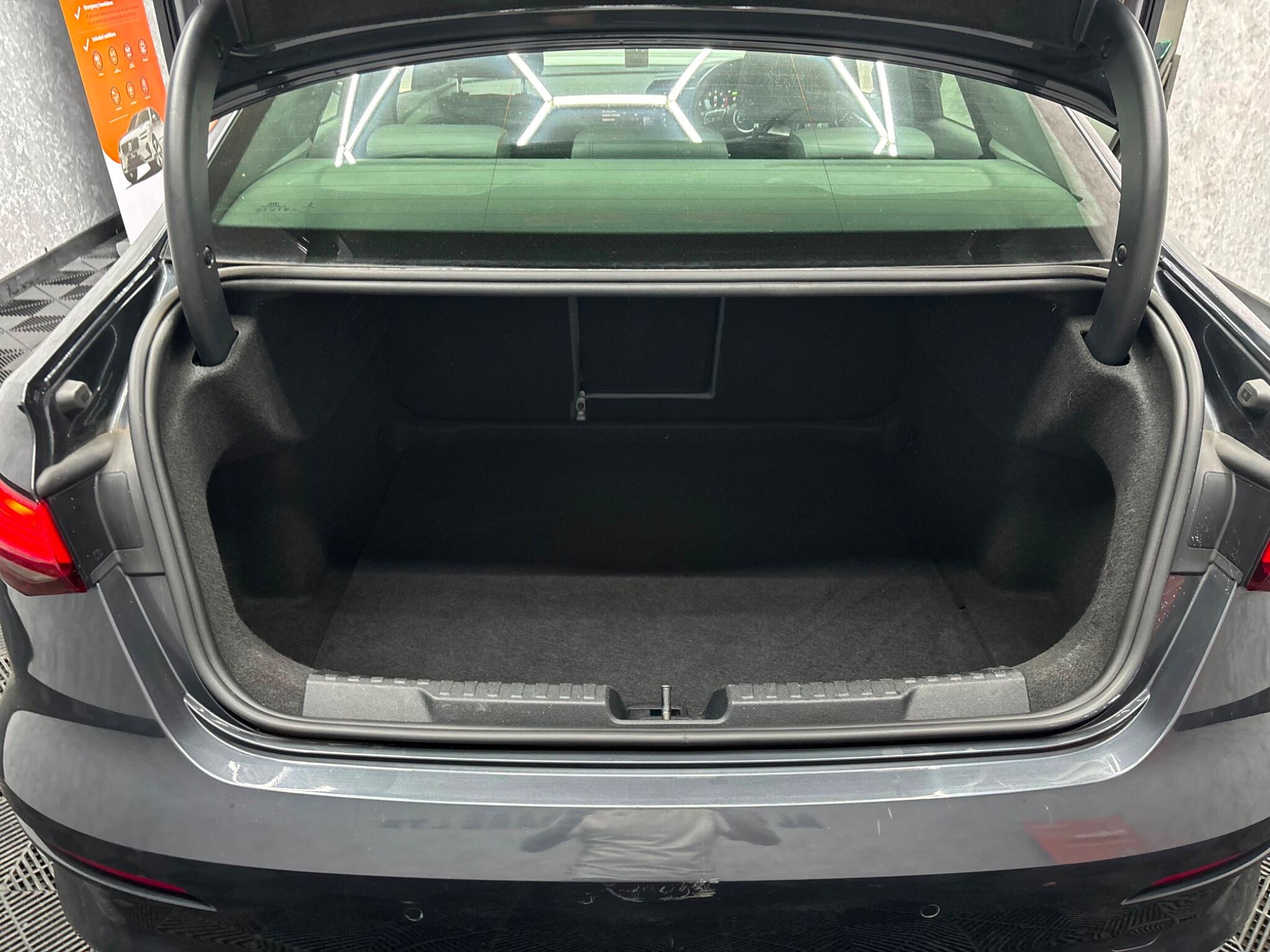 Audi A3 view 32