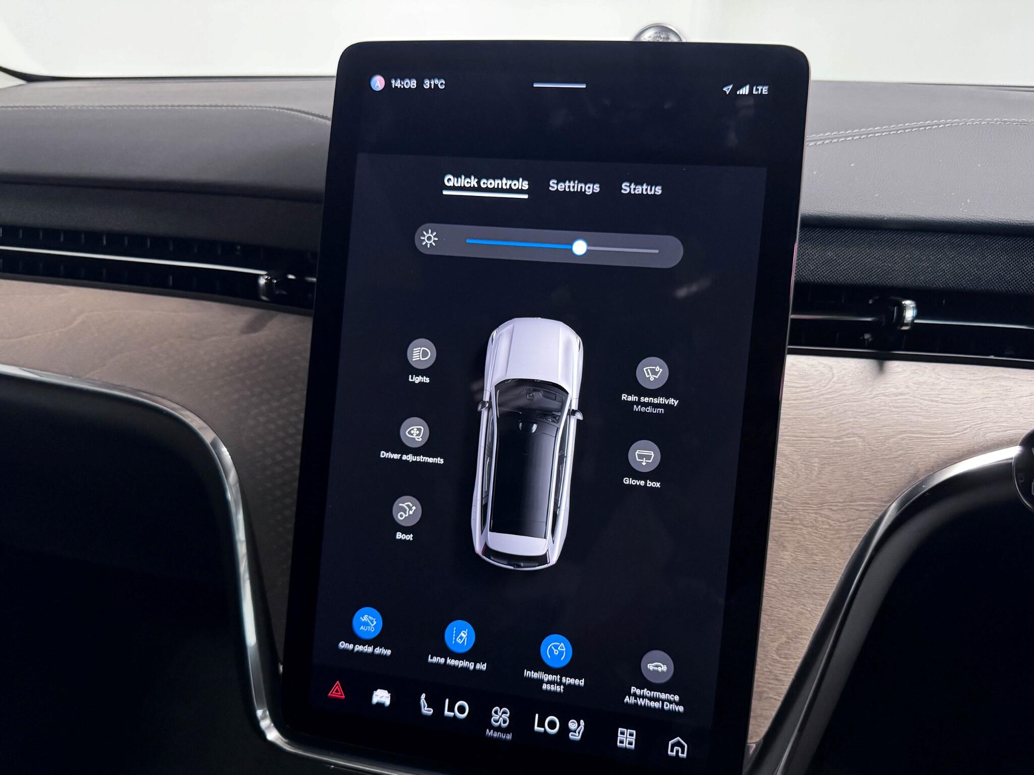 Volvo Ex90 view 60