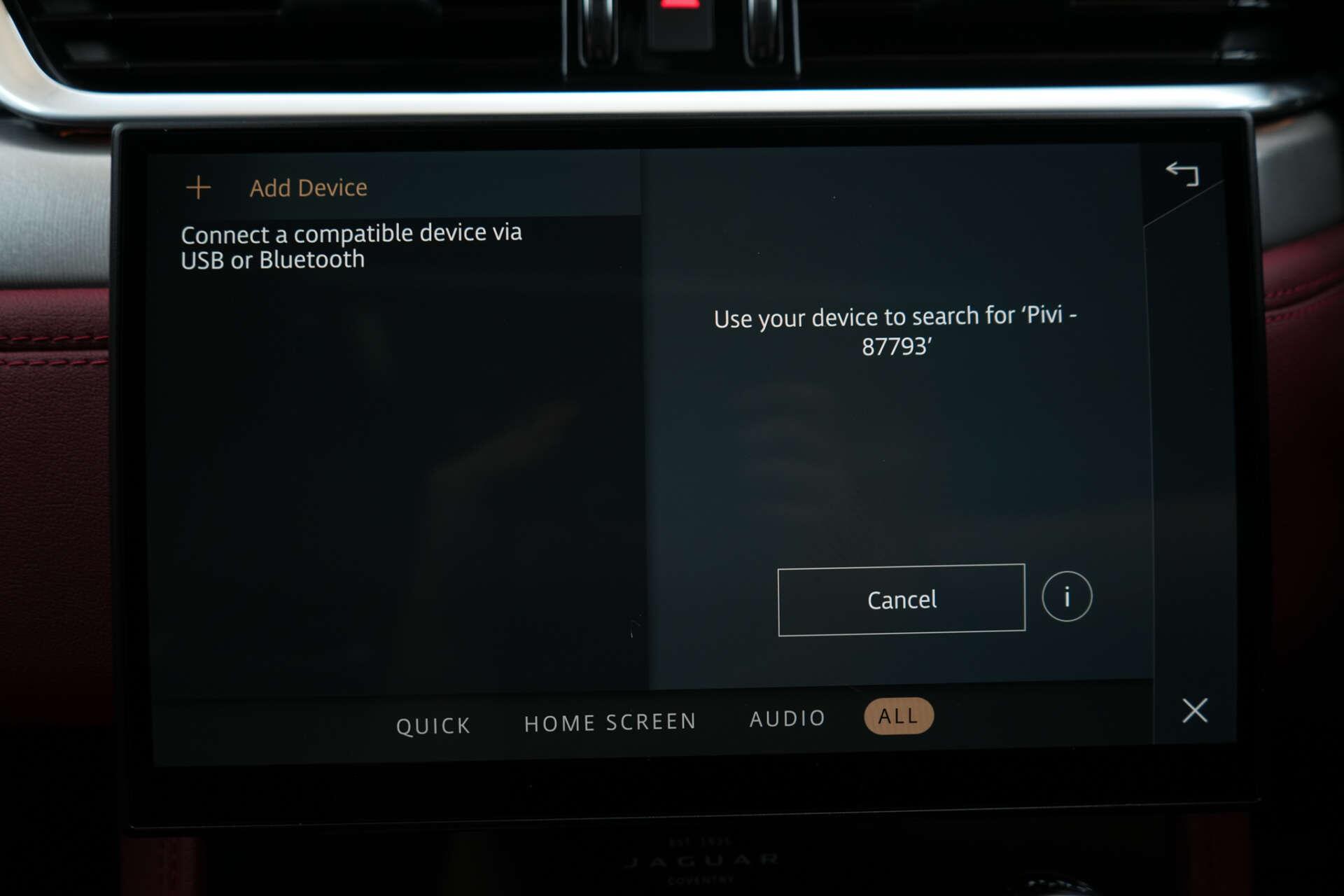 Jaguar F-Pace view 36