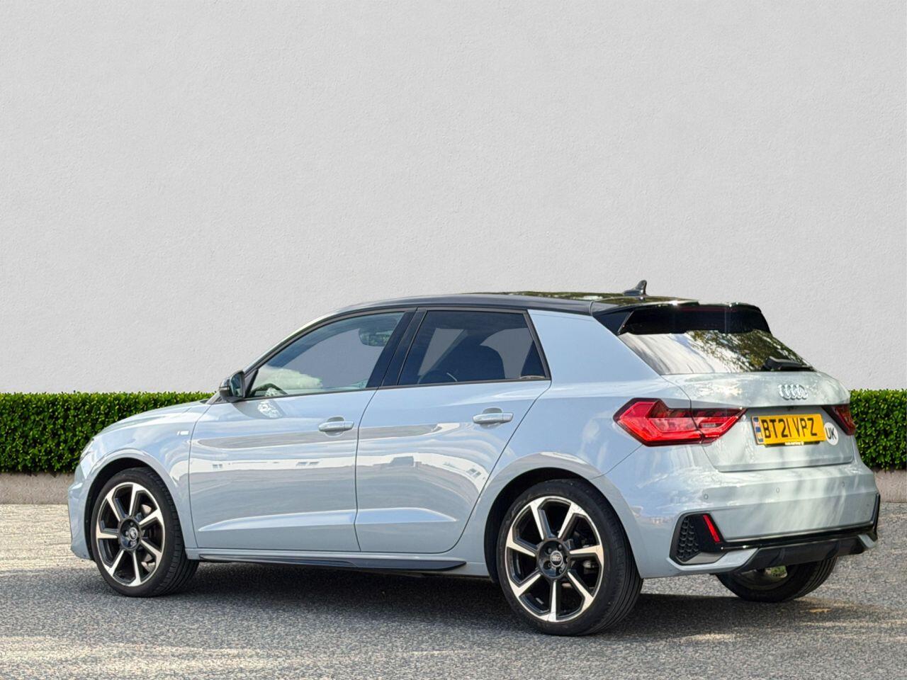 Audi A1 view 5