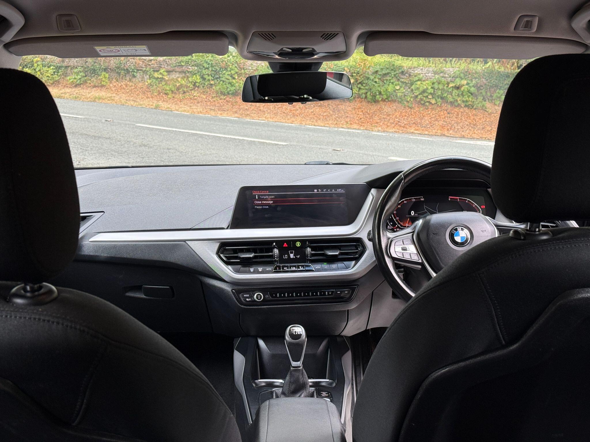 BMW 1 Series view 47