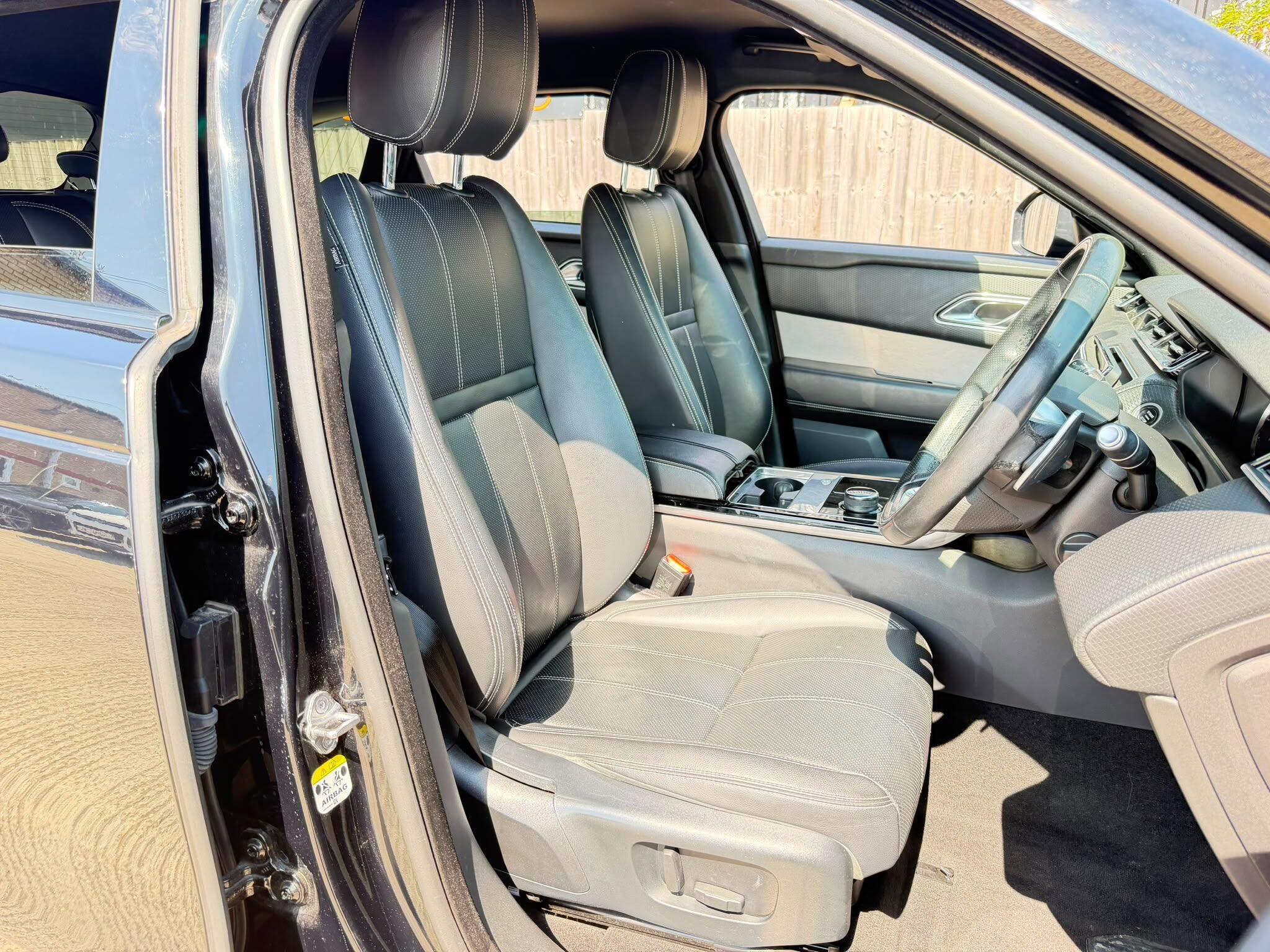 Land Rover Range Rover Velar view 9