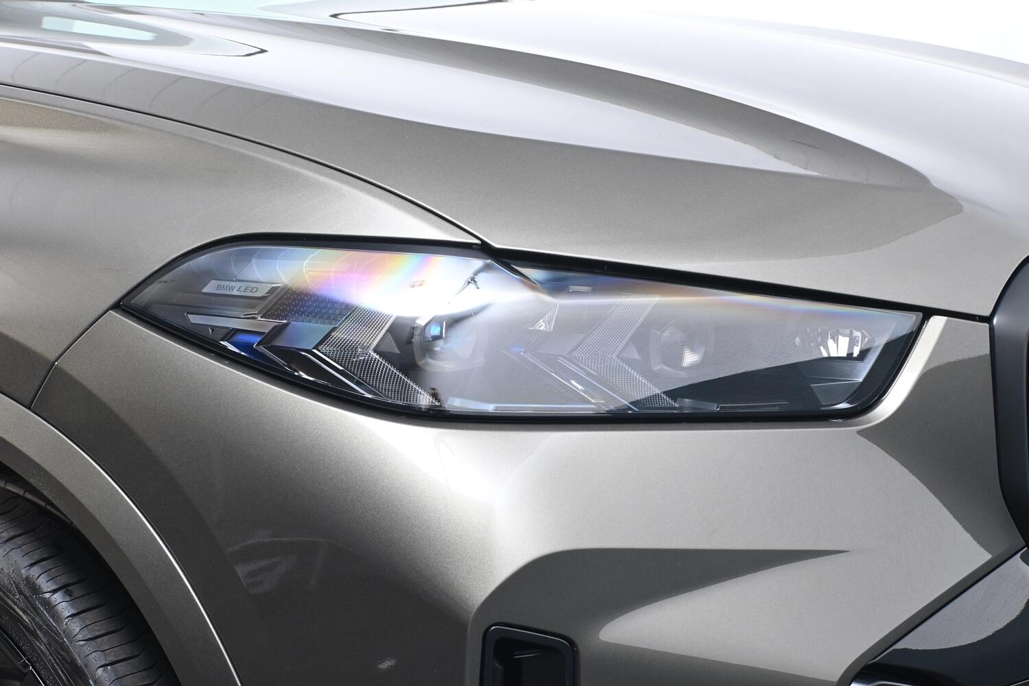 BMW X5 view 22