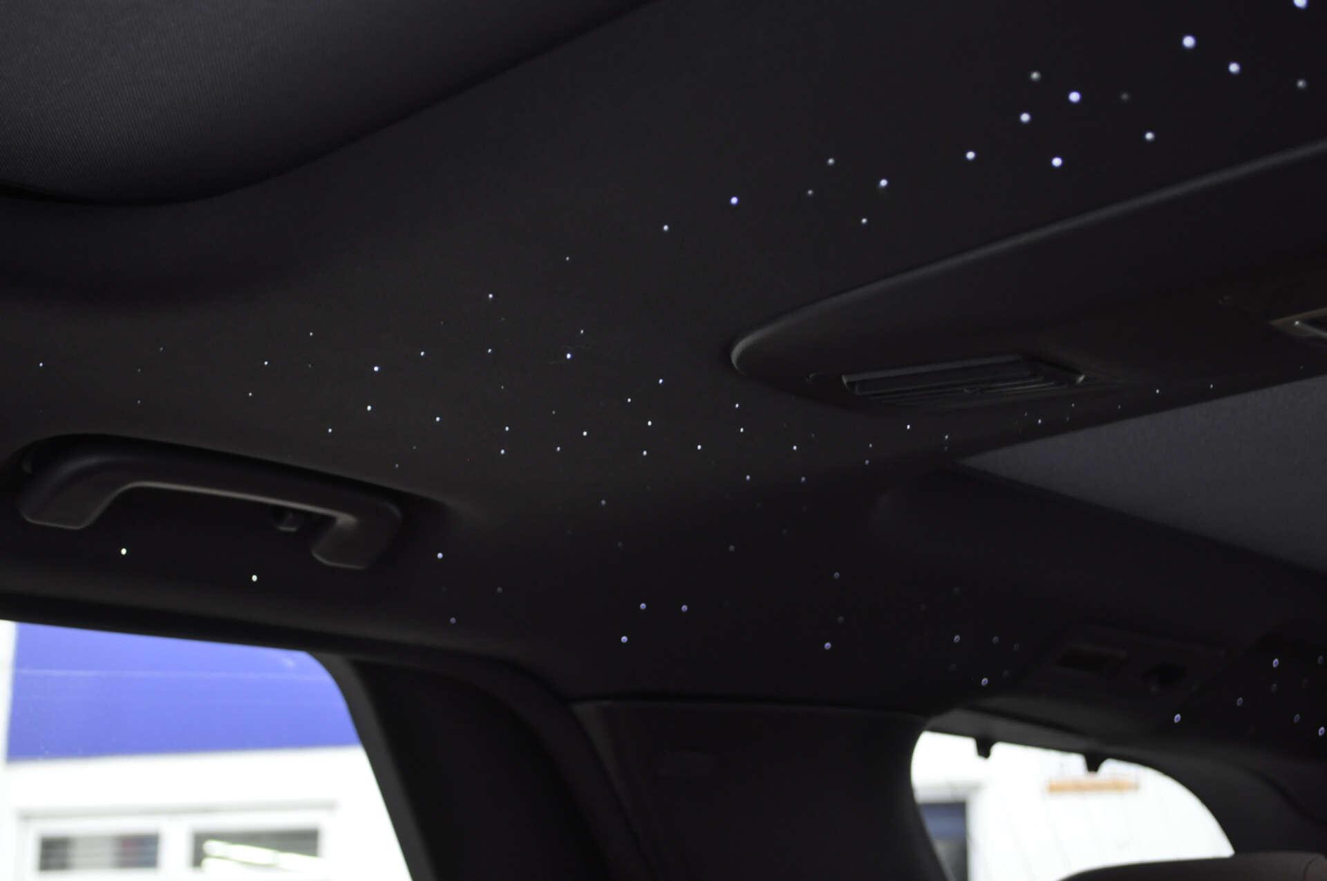 Land Rover Discovery view 19