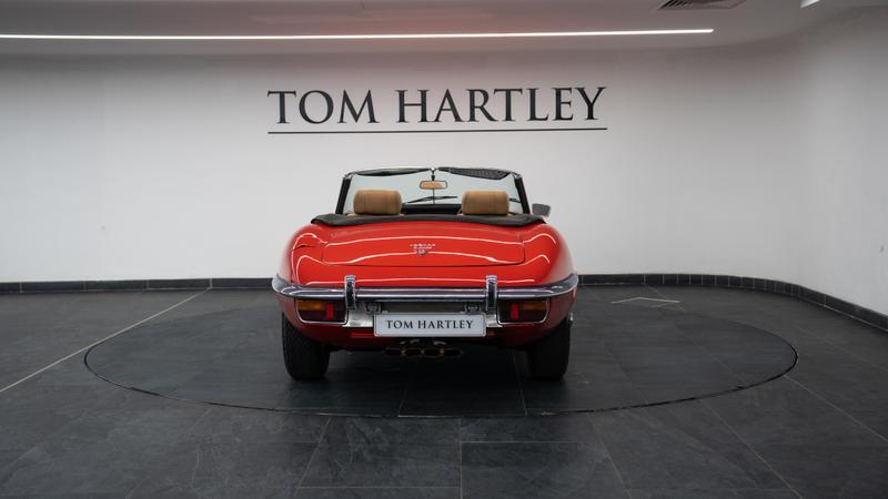 Jaguar E-Type view 6