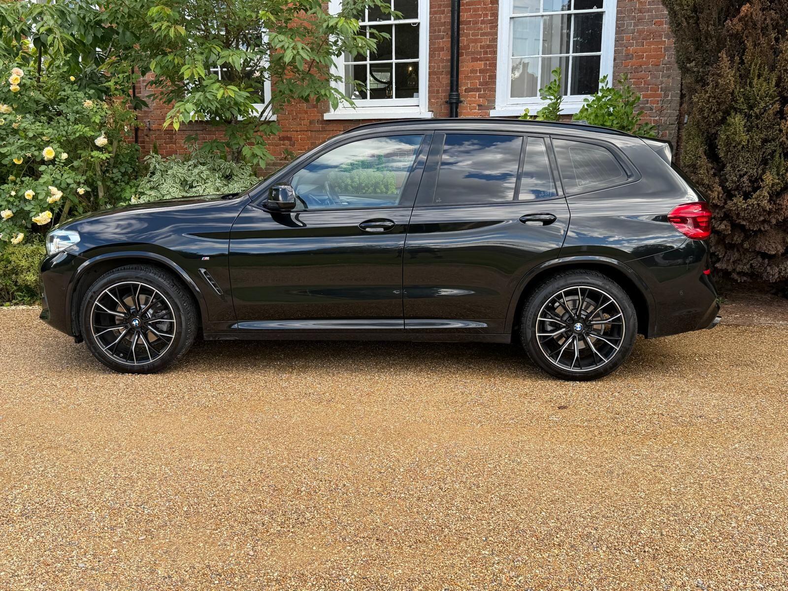 BMW X3 view 9