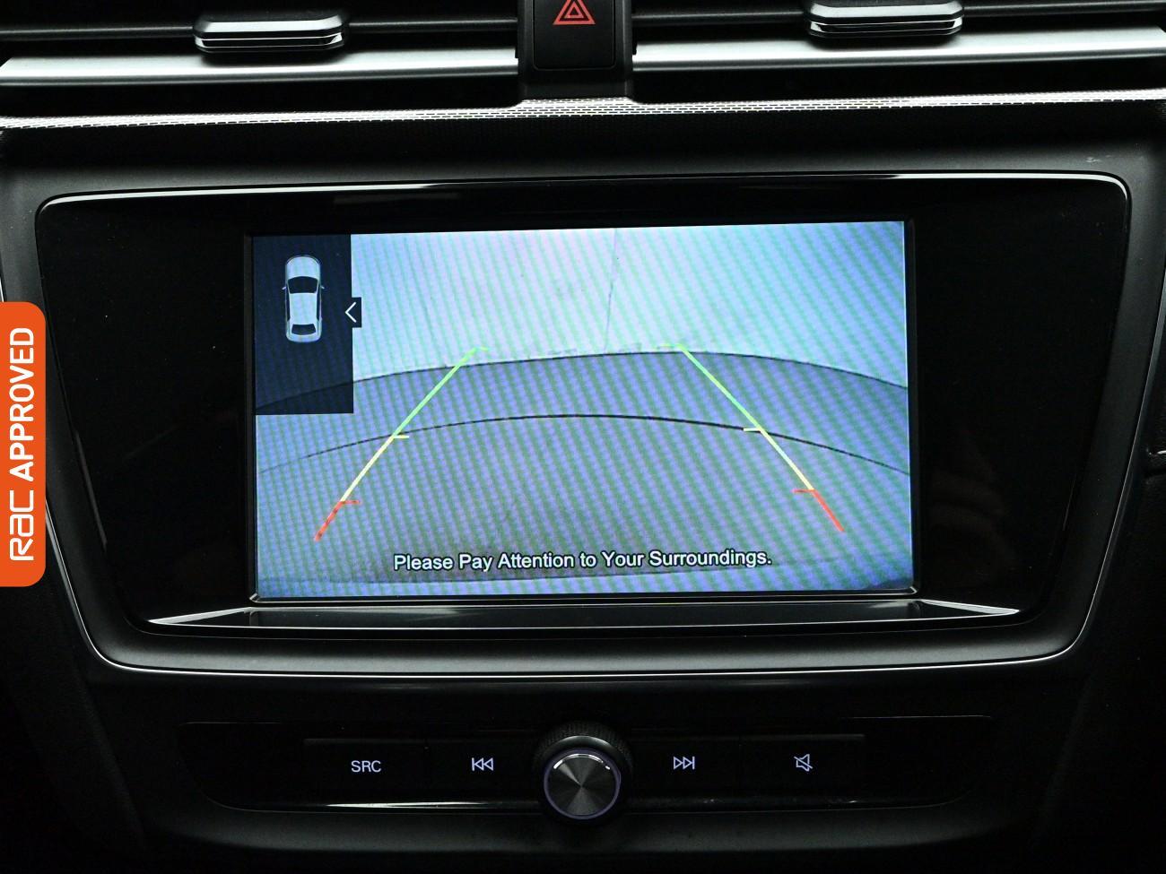 MG MG5 view 17
