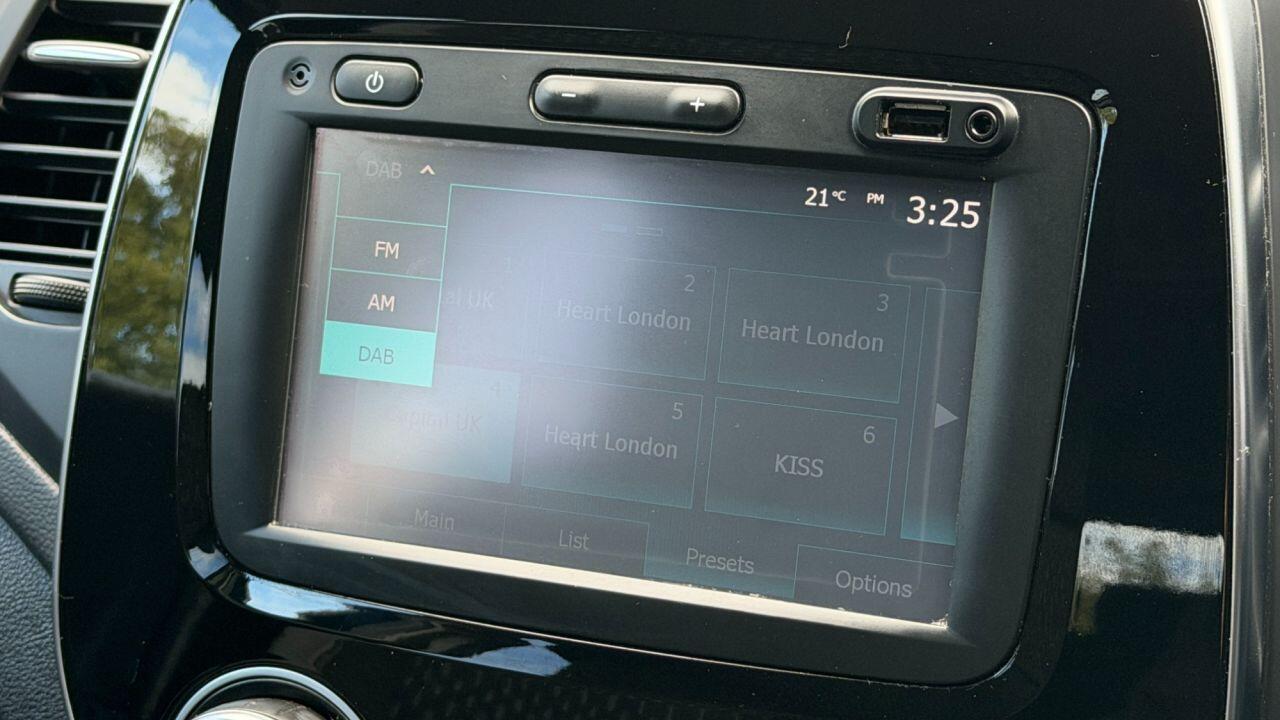 Renault Captur view 26
